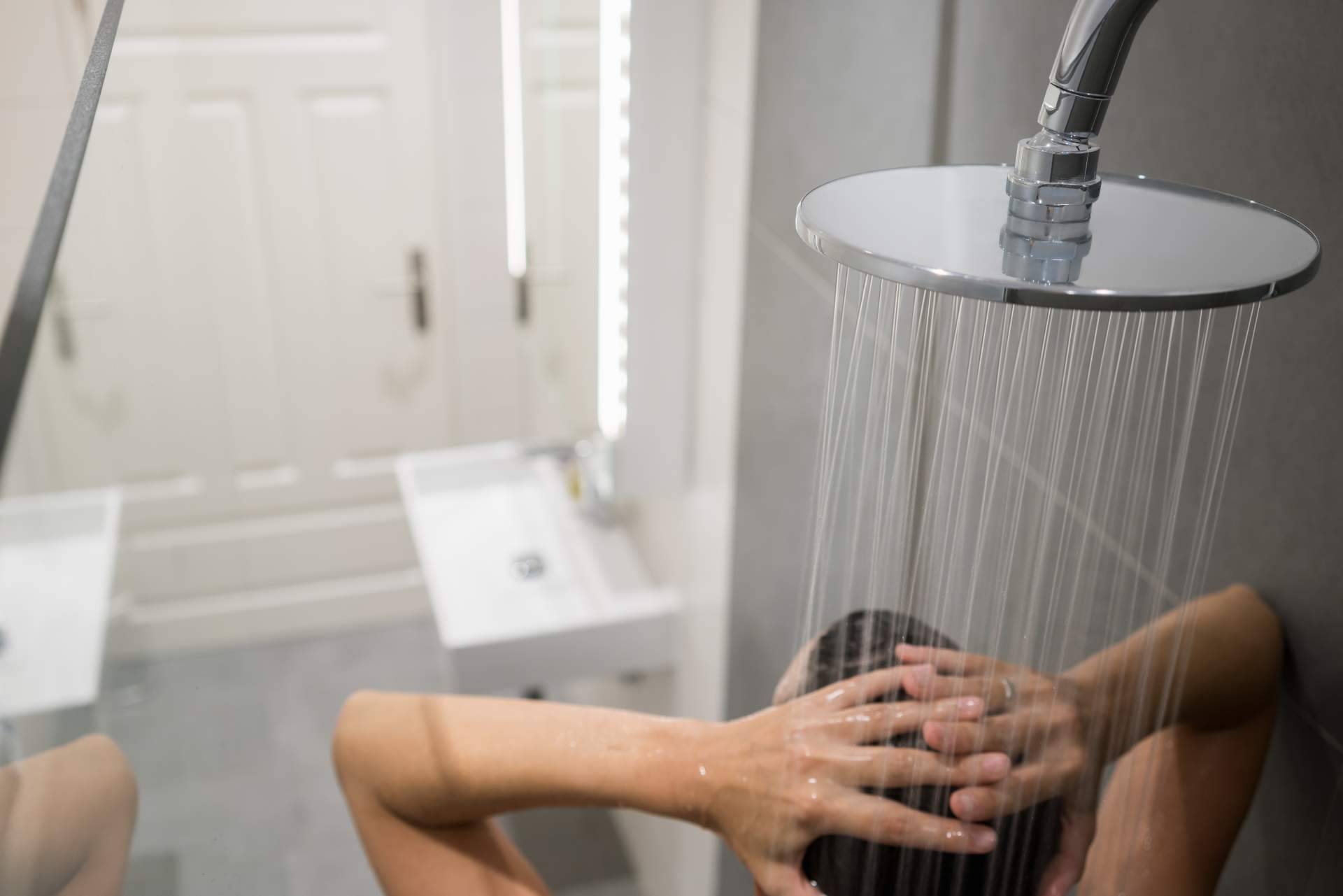 Cambiar la bañera por plato de ducha en Barcelona, con Finalis