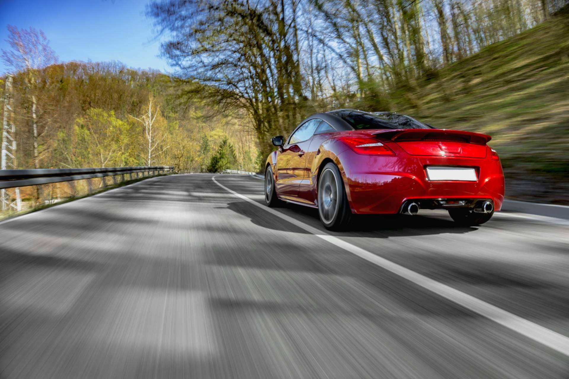 Coches de segunda mano de alta gama y a precios asequibles, de la mano de Radikal Cars