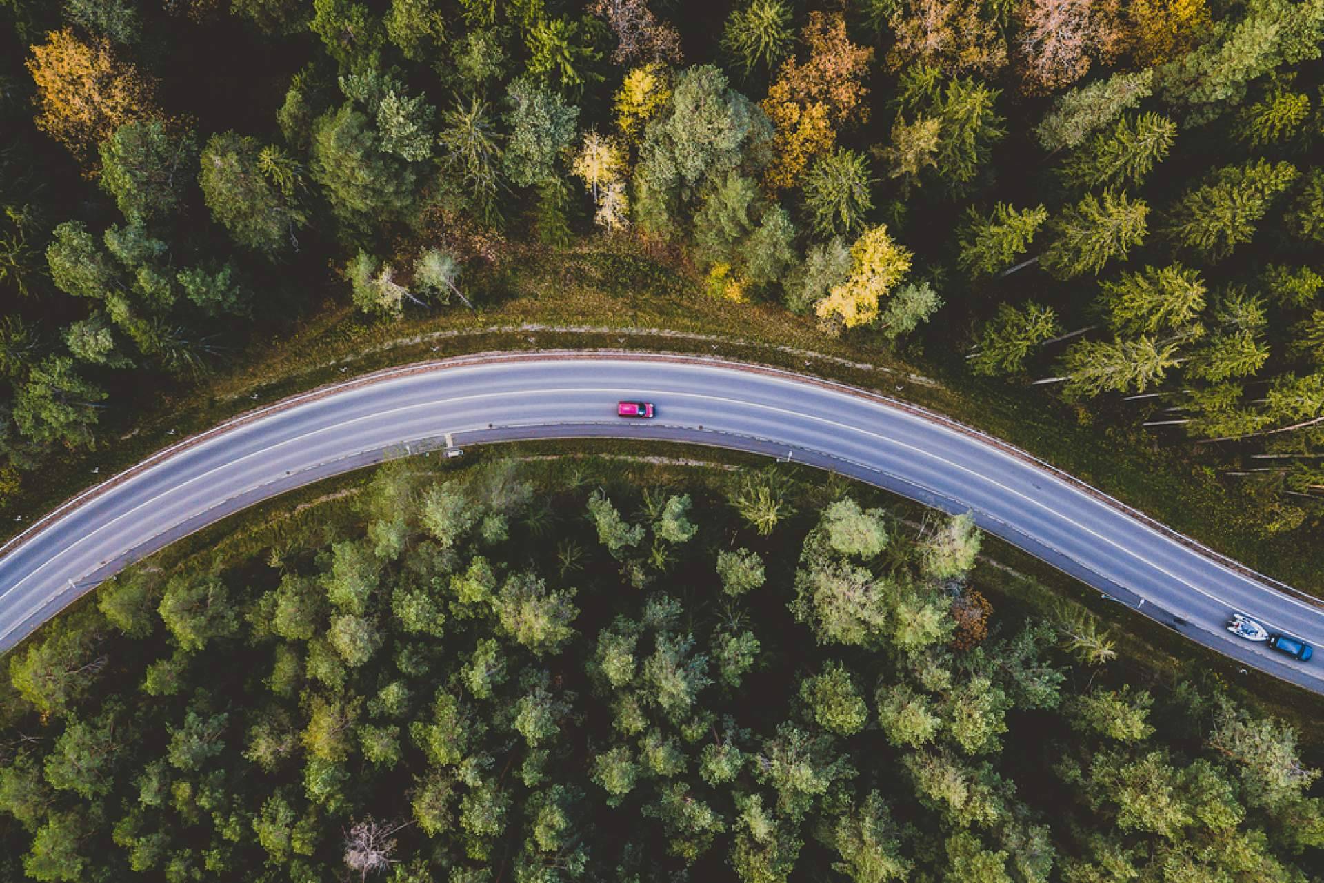 Aspectos a considerar antes de comprar un coche de segunda mano, según los expertos de Radikal Cars