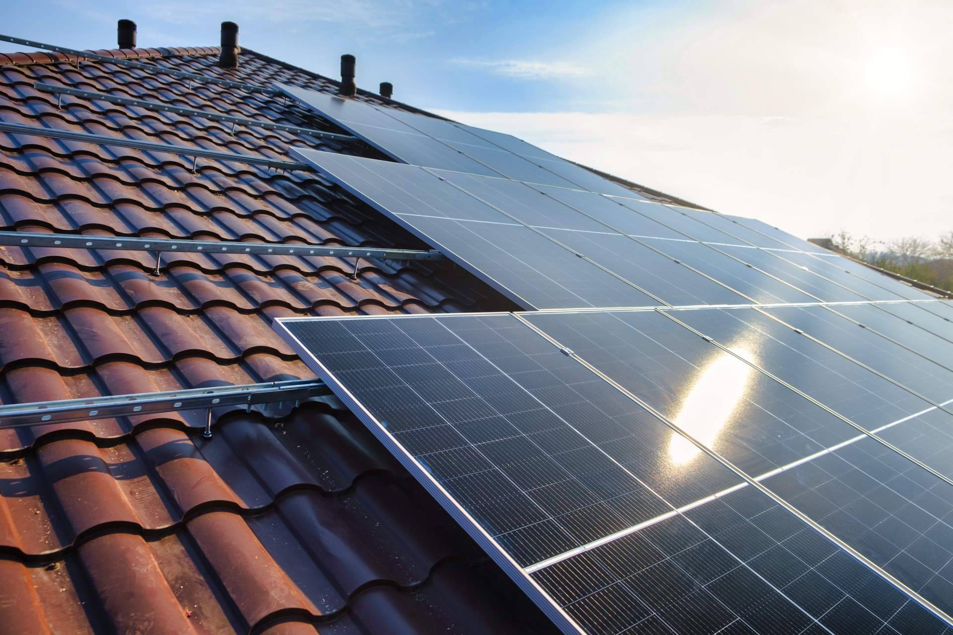 Clima y Aerotermia, la instalación de placas solares fotovoltaicas para particulares