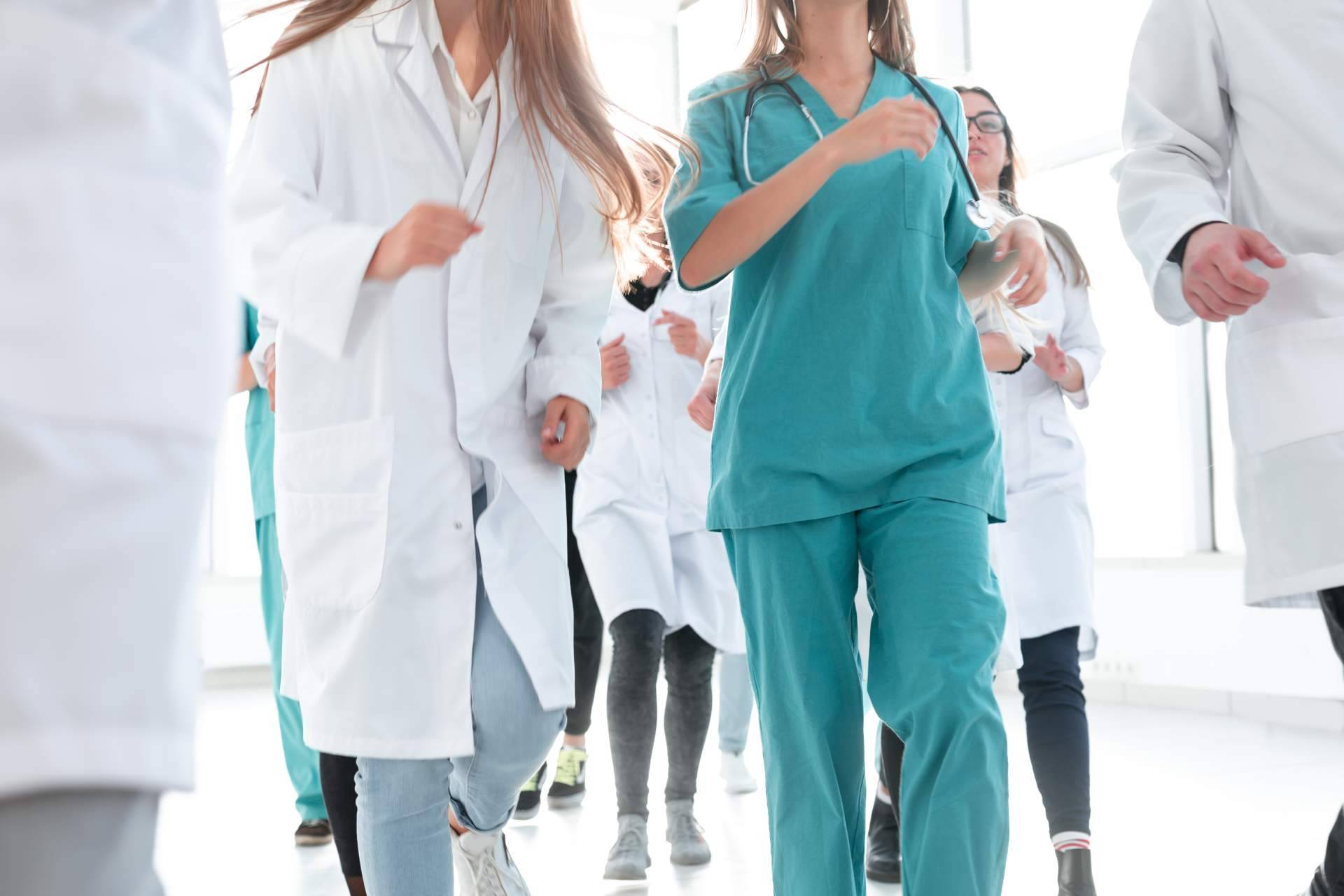 Catálogo de cursos certificados para oposiciones de la mano de SOCIDECO