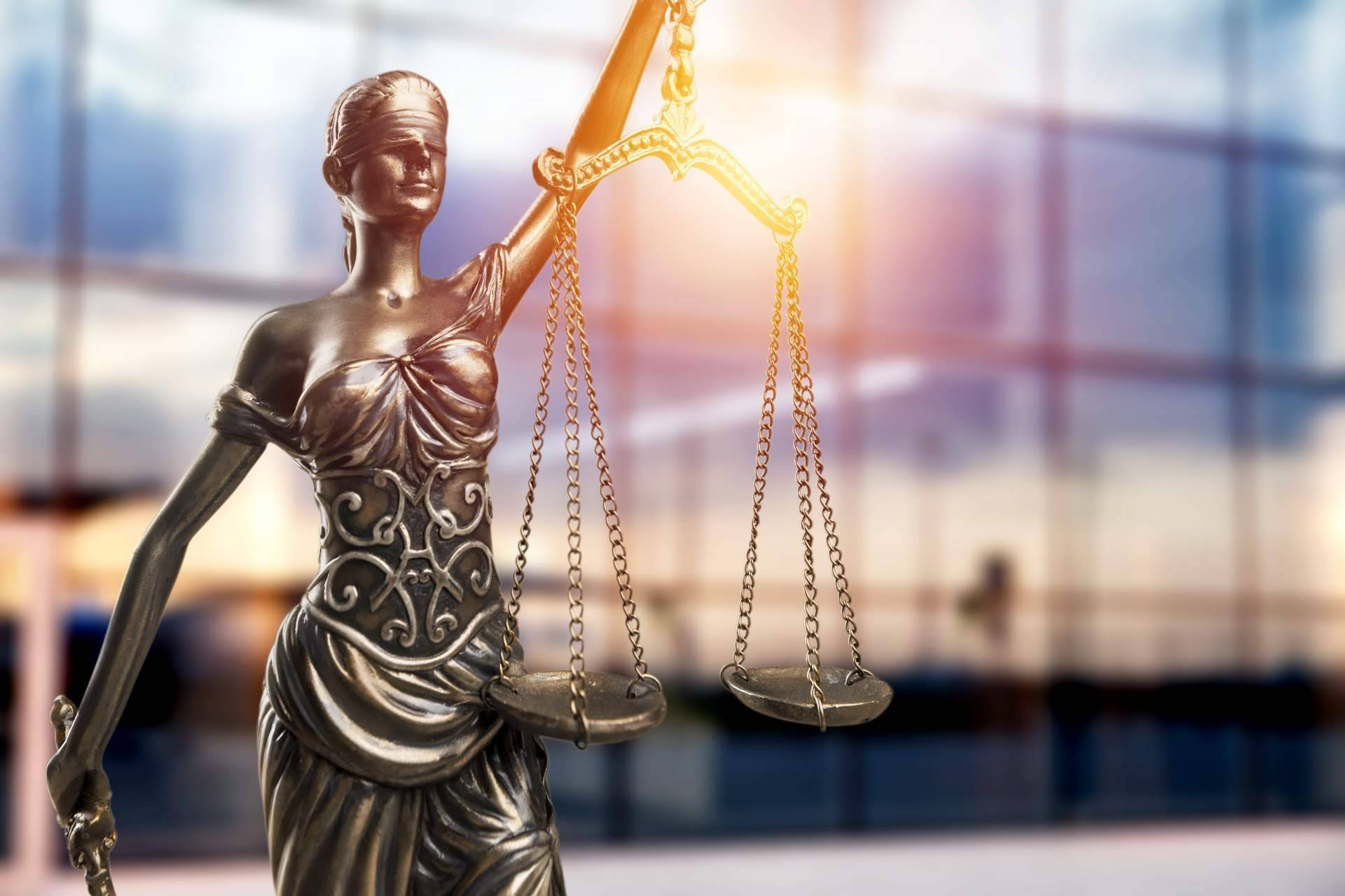 El despacho Dual Asociados pone a disposición del cliente un equipo de abogados expertos en la Ley de Segunda Oportunidad