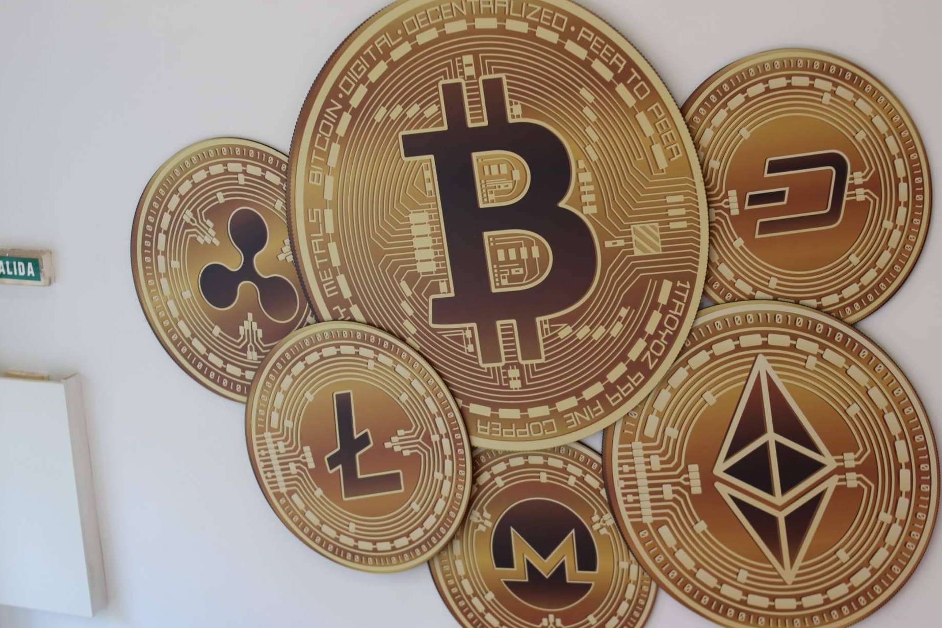 Minar criptomonedas, gracias a los equipos que venden desde Mineros de Criptomonedas