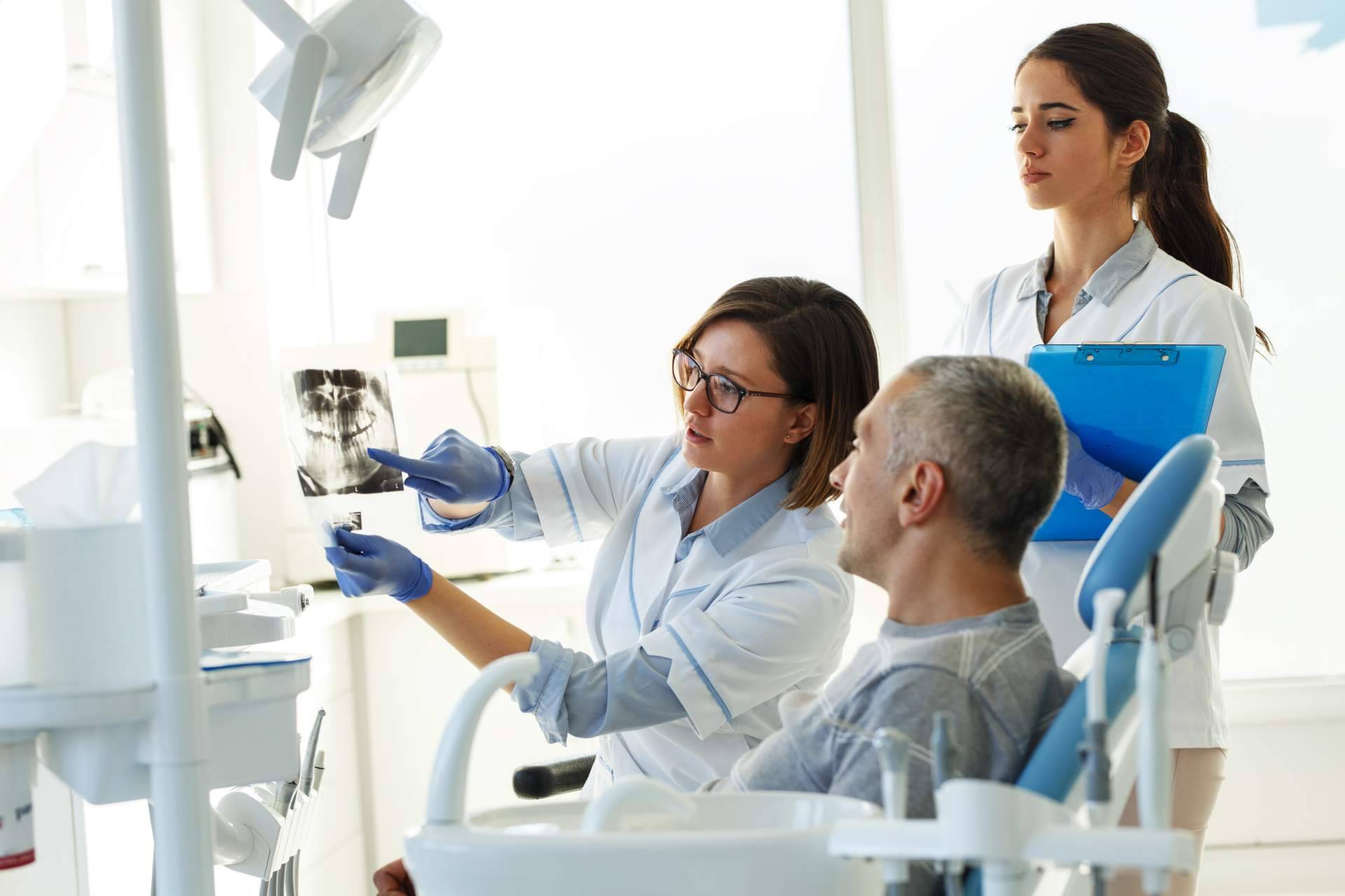 La importancia de apostar por una tecnología de vanguardia e innovación, por la Clínica Dental en Oviedo Sandra Calvo