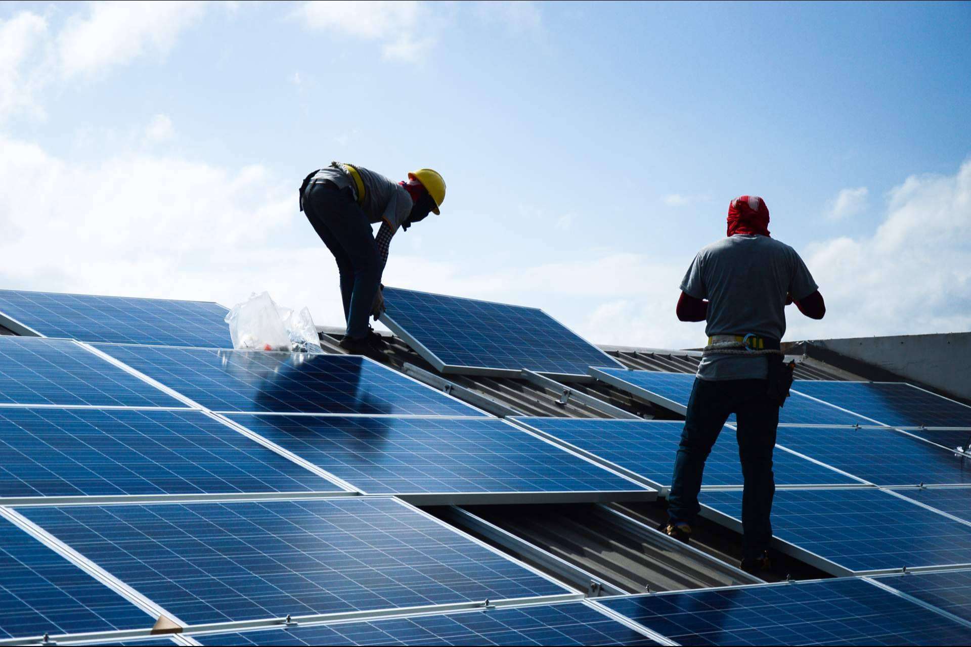La instalación de paneles solares con Energybox permite ahorrar hasta un 60% en la factura de la electricidad