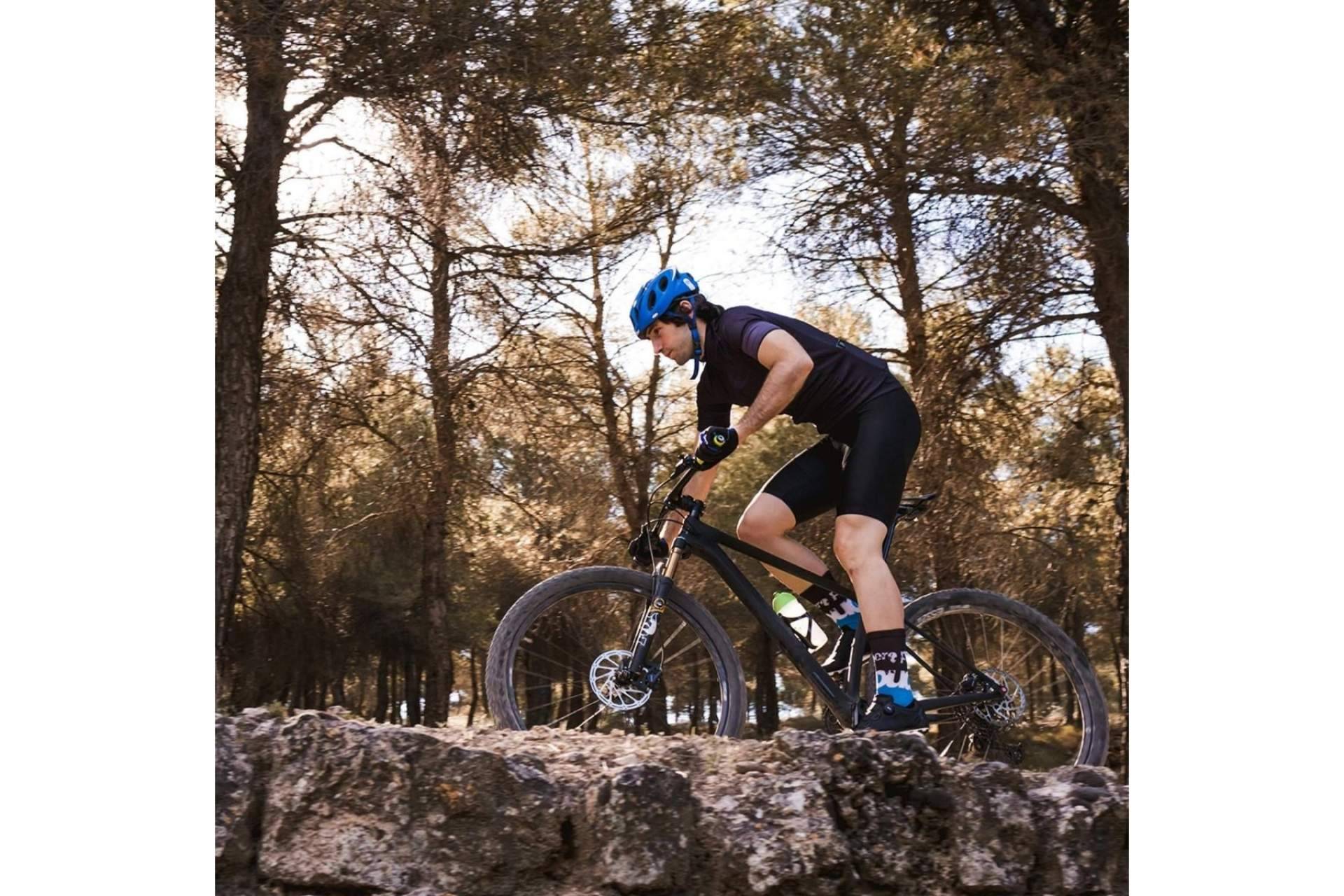 Un proyecto especializado en la venta de puños de bicicleta, Trayectoria de Ridefyl