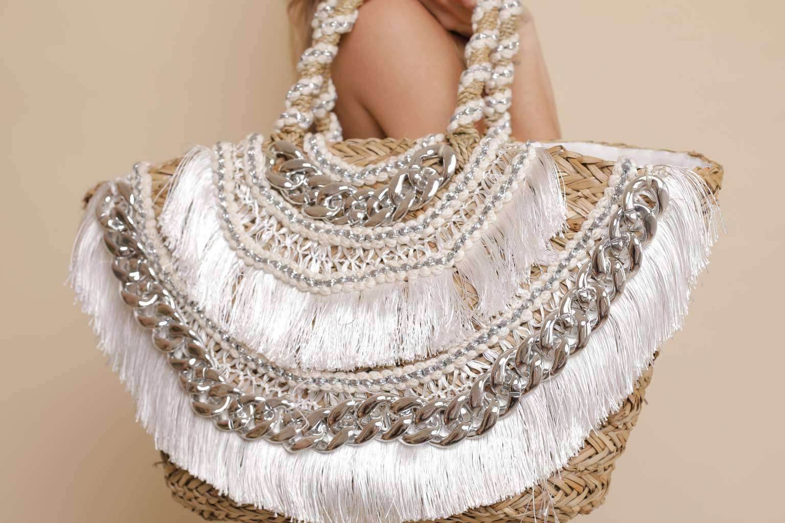 Todas las tendencias en bolsos de playa 2022 en los capazos de Grecca By Mia