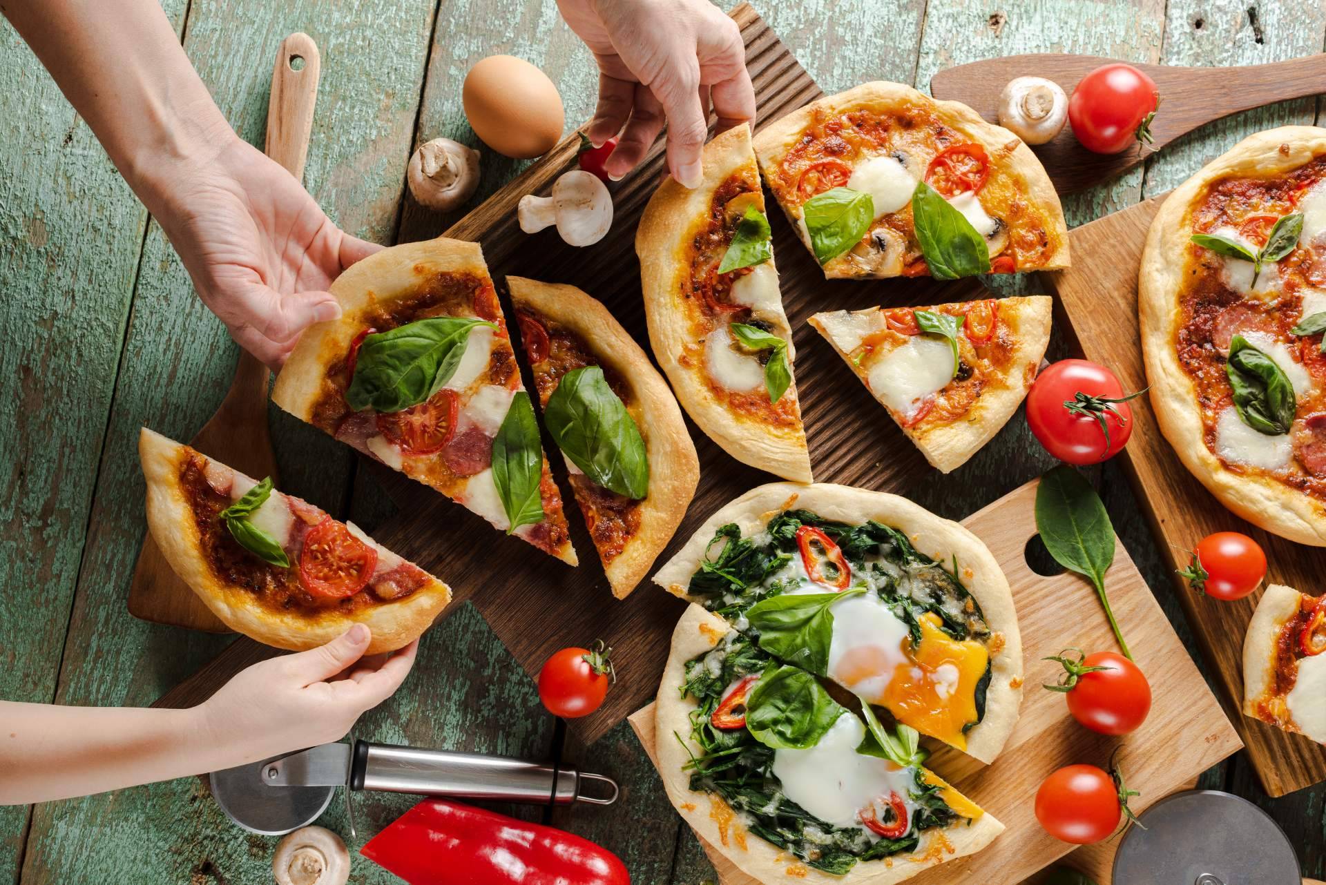 Probar el sabor de la gastronomía italiana en Mozzarella e Basílico