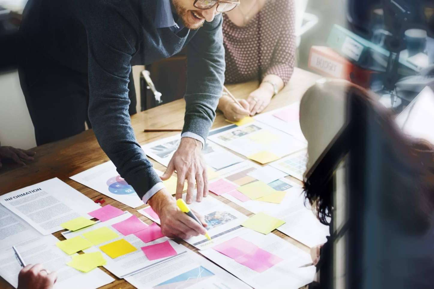 ¿Cómo externalizar el departamento de marketing de una empresa? con BCM Marketing