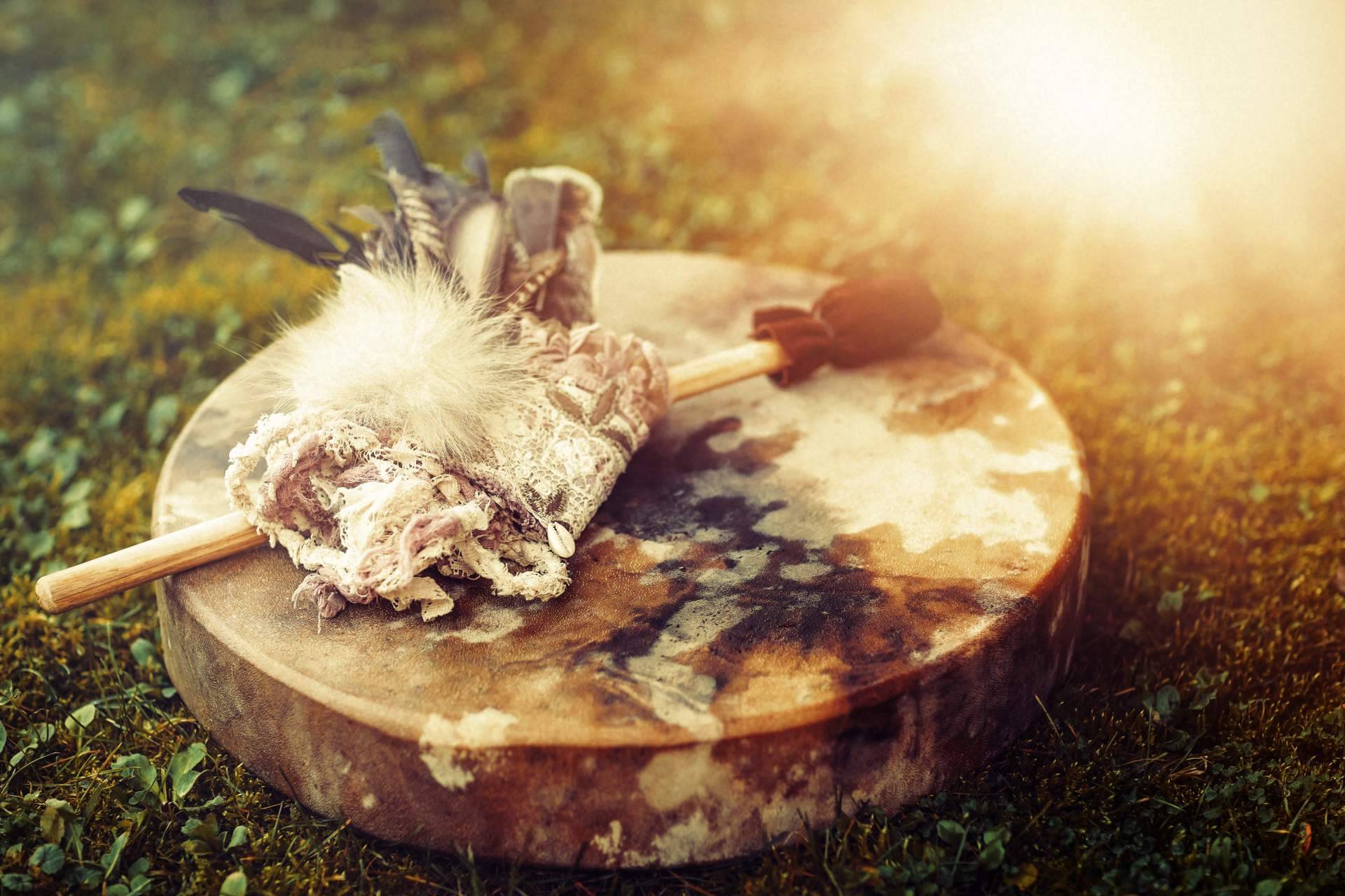 Tambores chamánicos para meditación en la tienda Percuforum