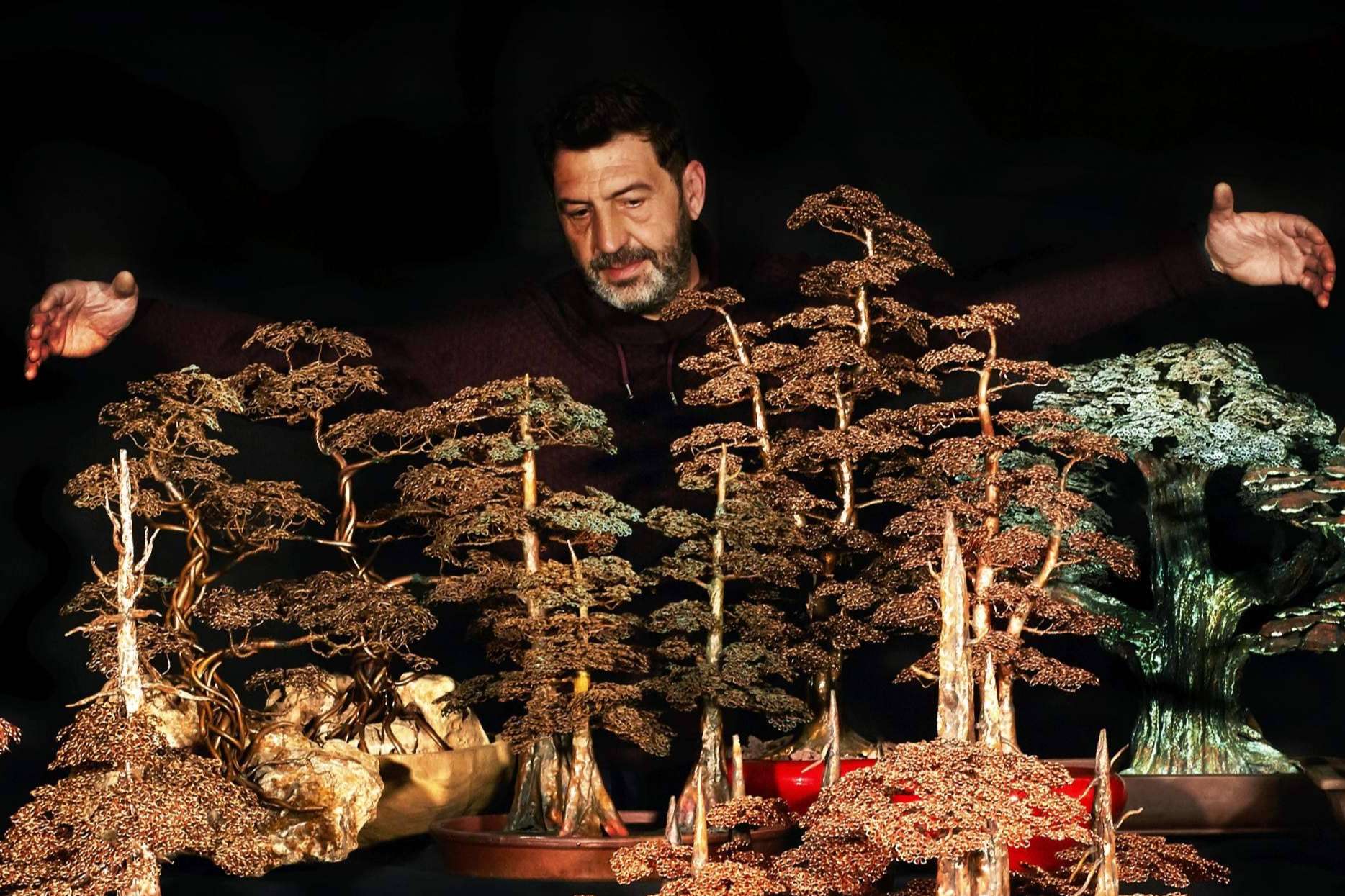 Entrevista al creador del Bonsái (de cobre) más caro del mundo
