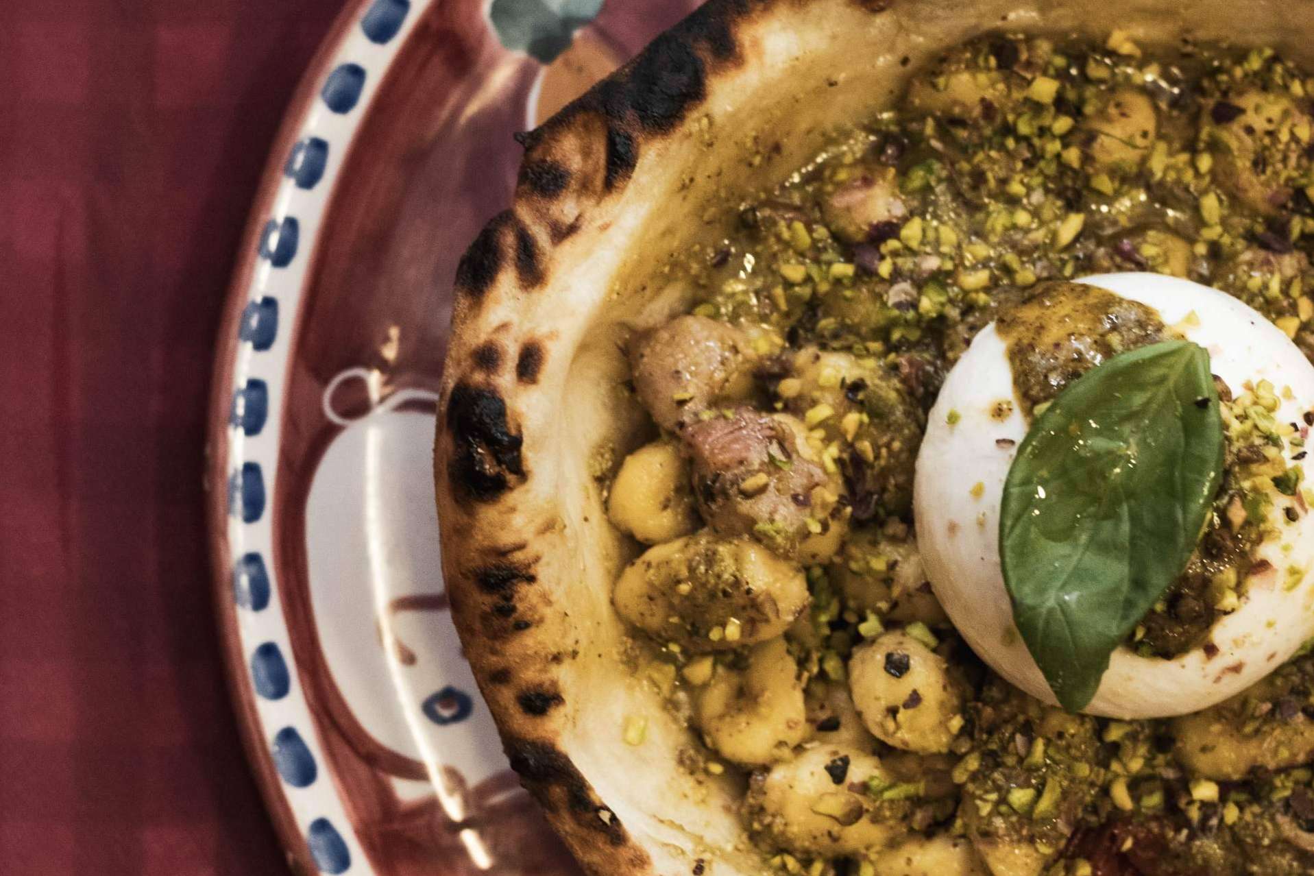 Auténtica comida napolitana en Spaccanapoli