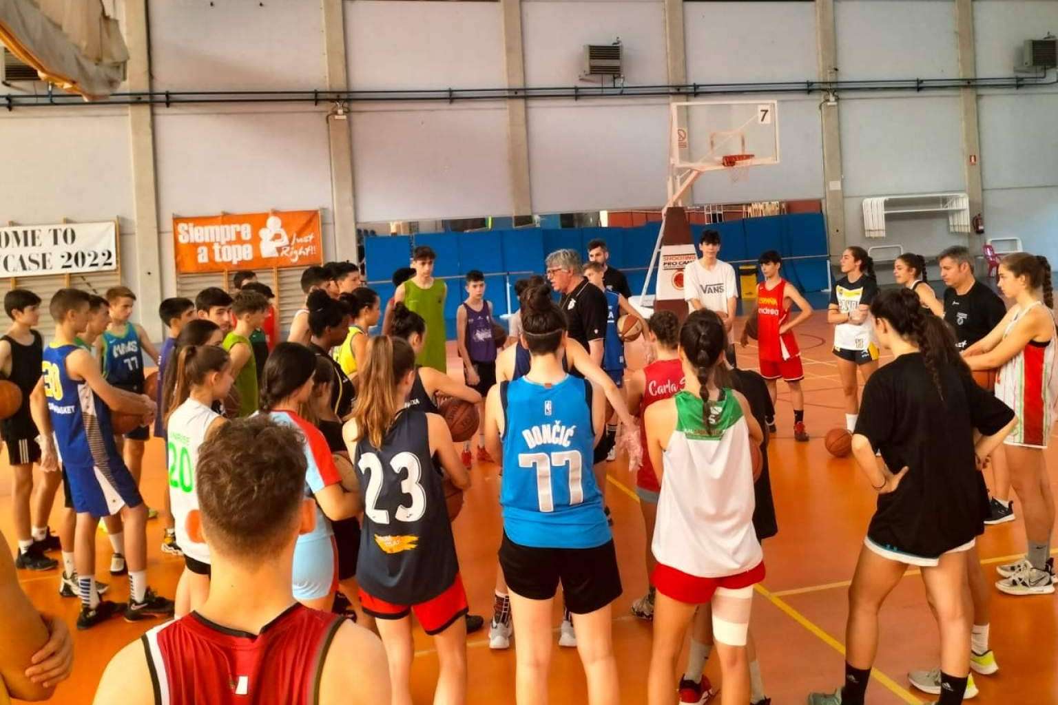 Los múltiples beneficios de entrar en el Campus Élite para practicar baloncesto