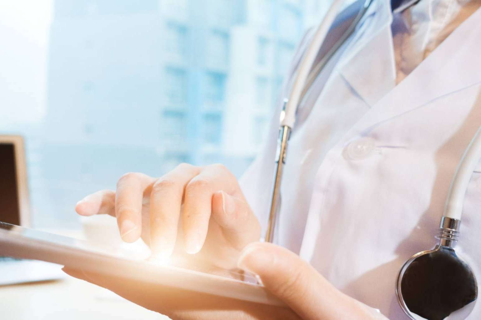 Cómo la telemedicina se ha implantado como algo habitual entre doctor y paciente por Medigest CGM