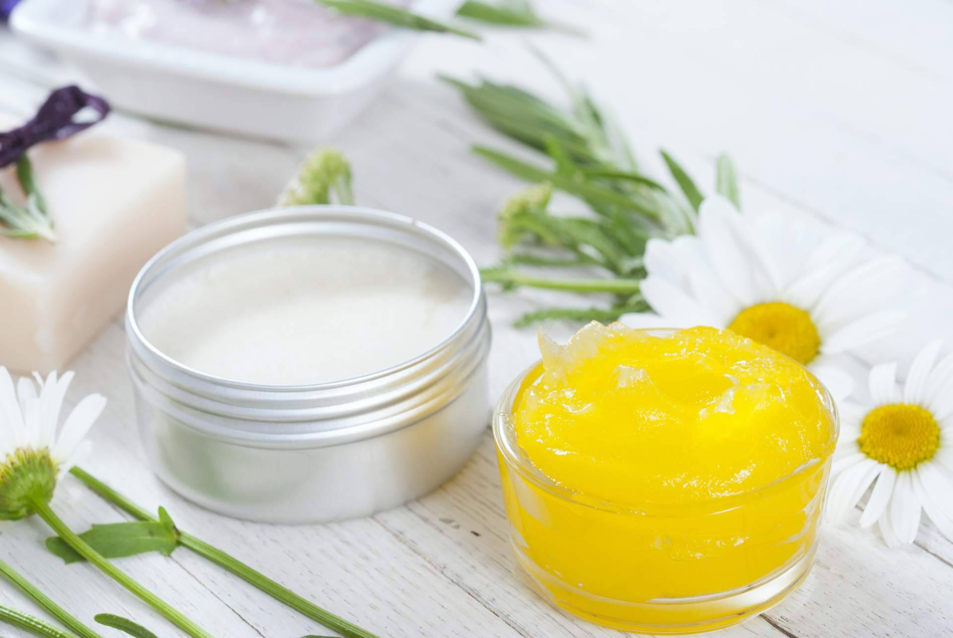 La importancia de consumir cosmética natural para la salud de la piel y el cuerpo, por LOAN Cosmetics