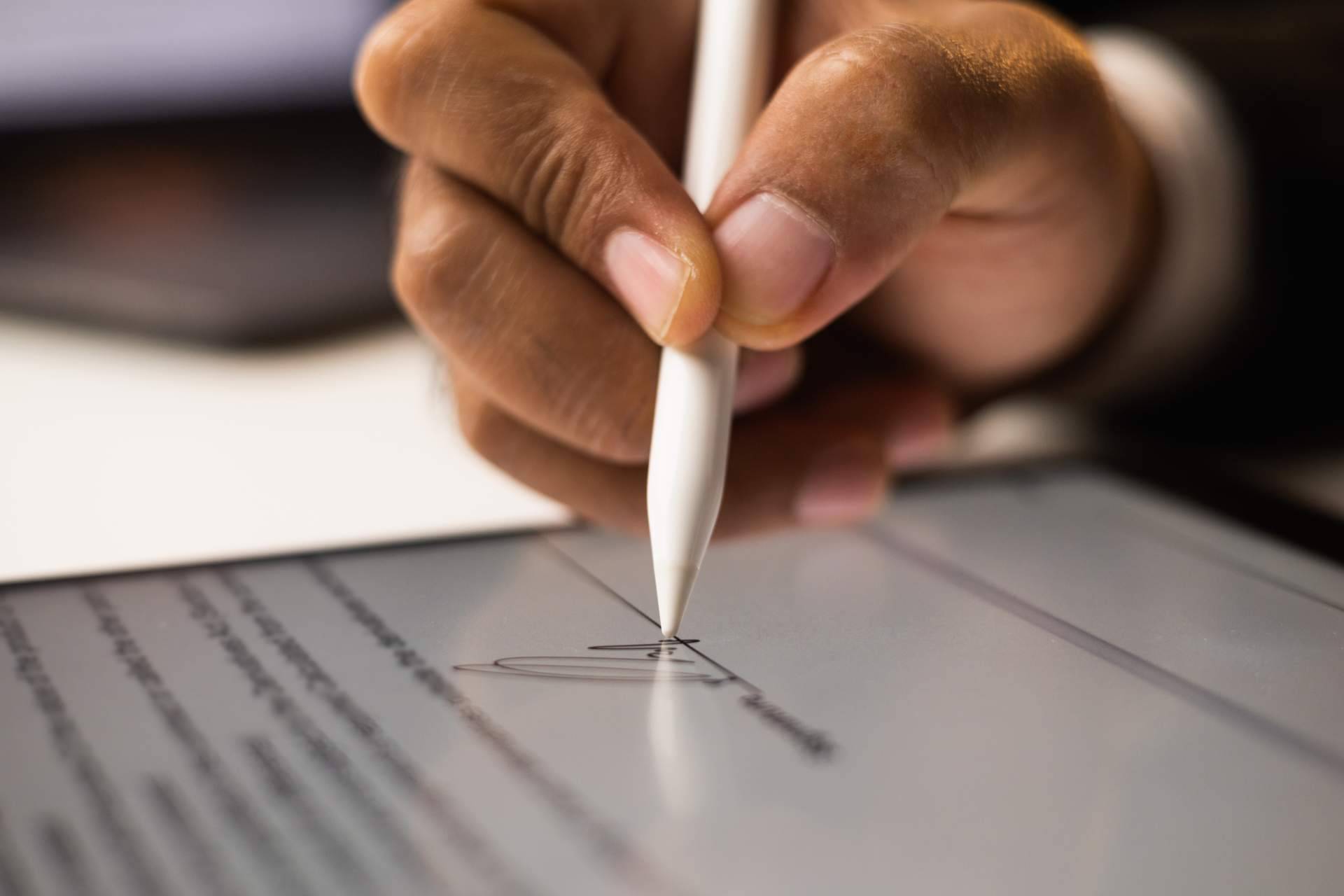 SIGNply ofrece ventajas y todo lo necesario para realizar una firma digital