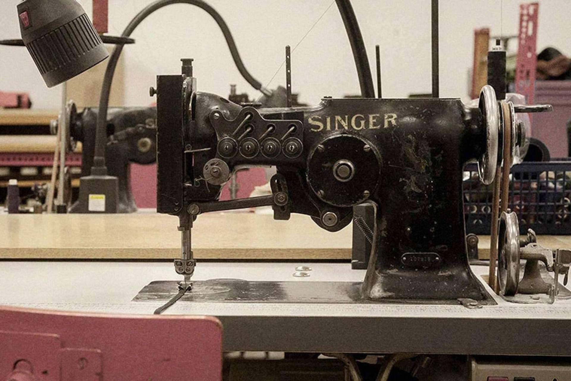 Diseño único y calidad artesanal con los guantes de Santacana