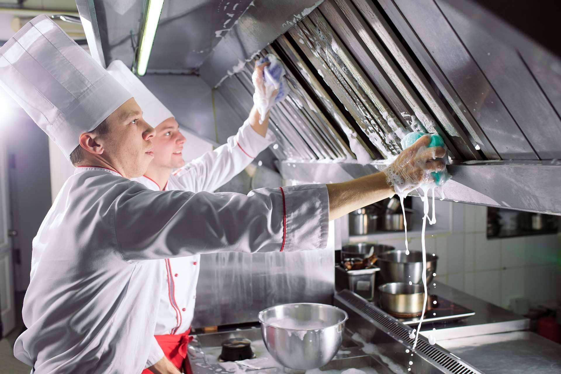 Llevar a cabo una adecuada limpieza de los extractores de las cocinas, de la mano de Tecnigras