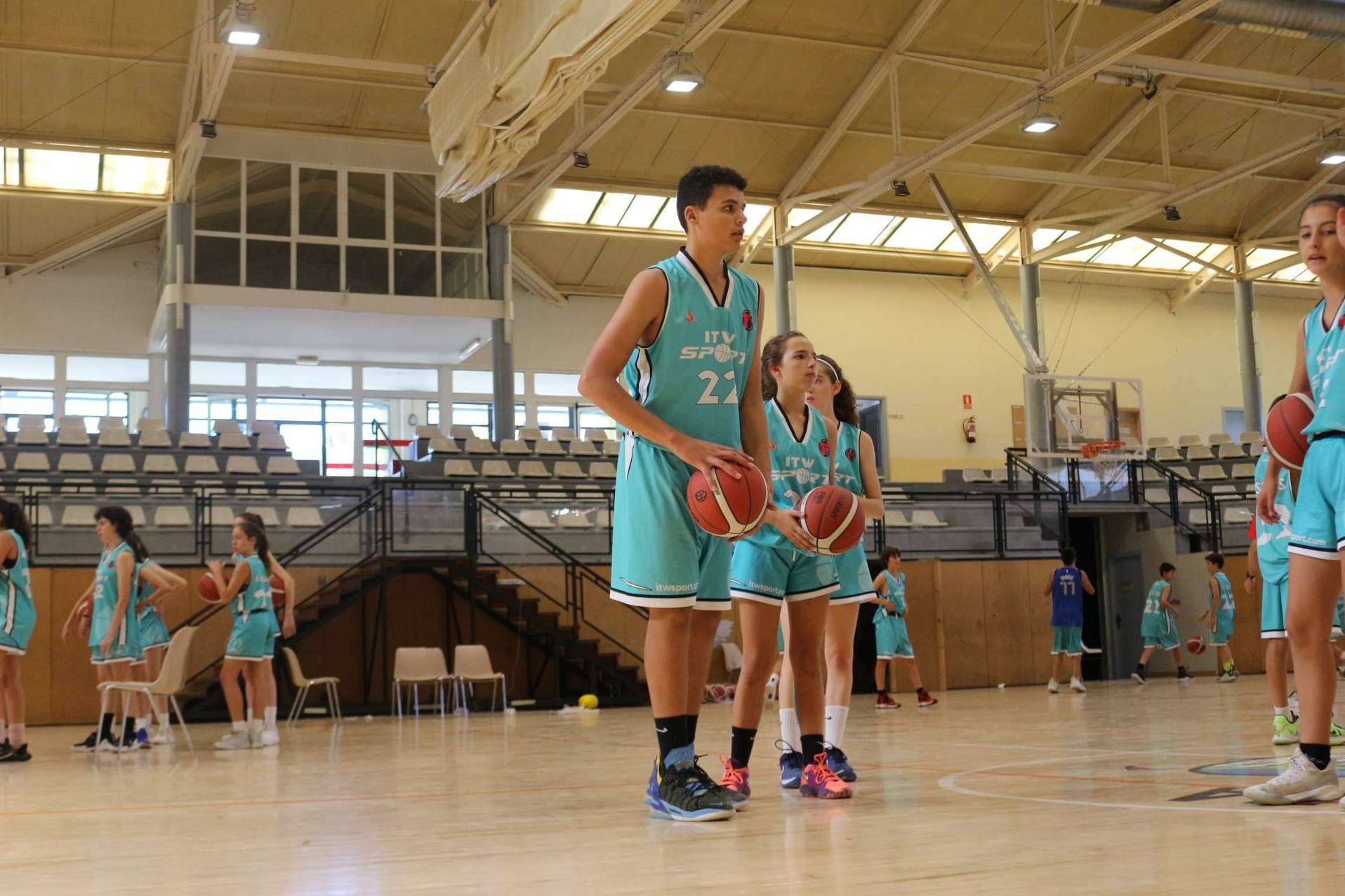 ¿Cómo debe ser la nutrición de los jugadores de baloncesto?, por los expertos en nutrición deportiva de ITW Sport