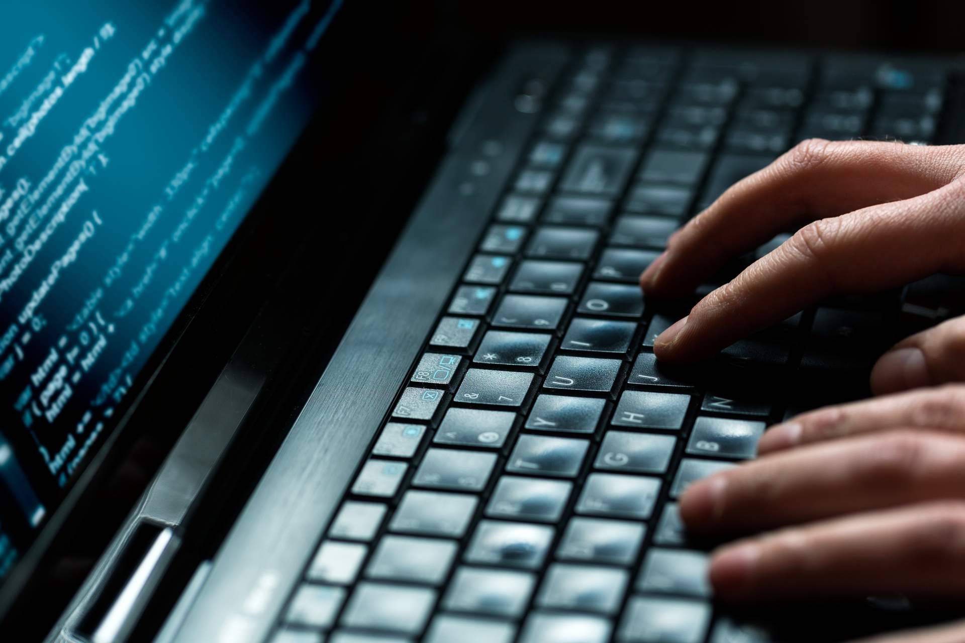 Solucionar problemas de virus de la mano de Reparar Ordenadores