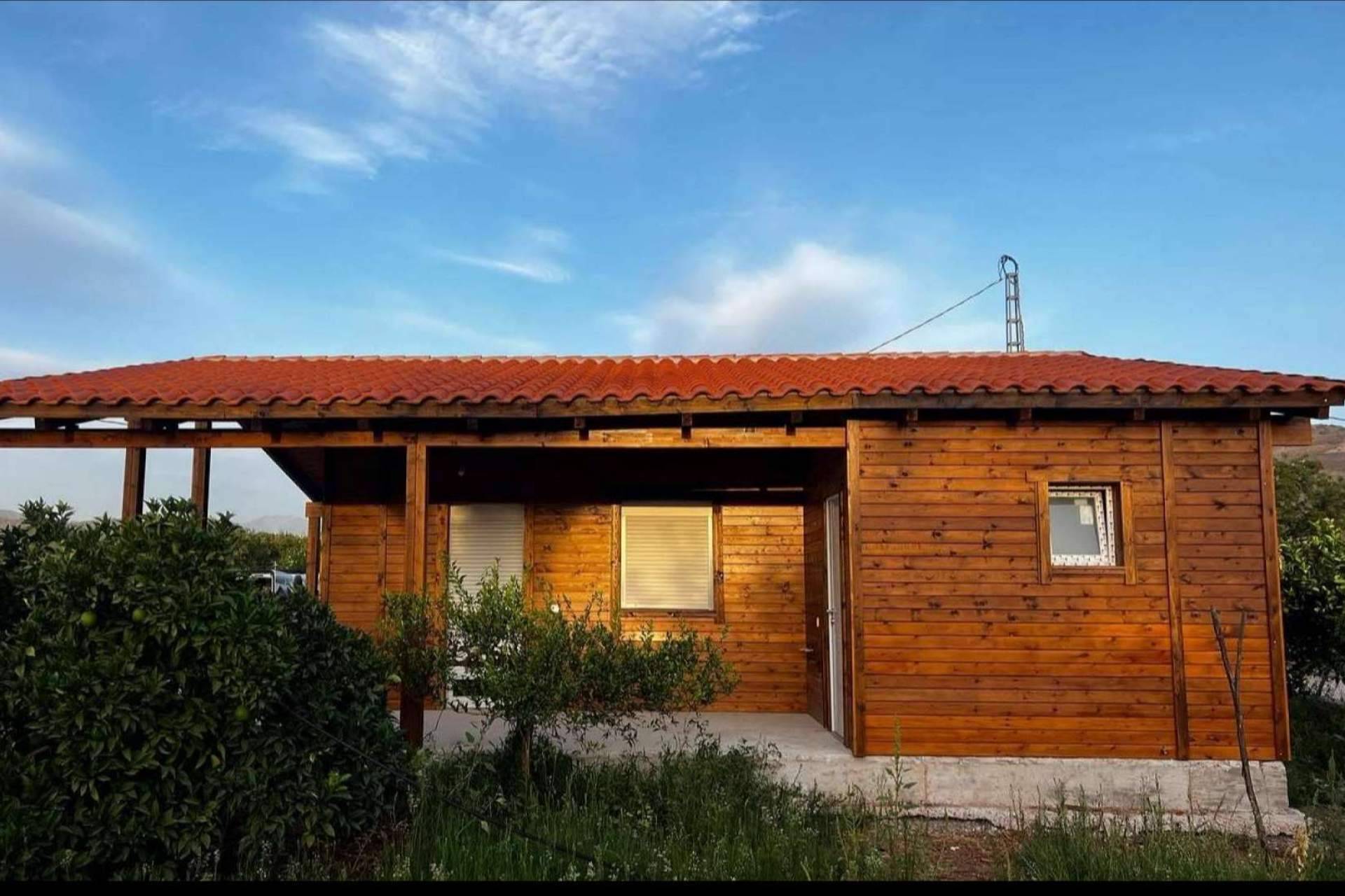 Las casas de madera prefabricadas, porches, pérgolas, cenadores y bungalows que ofrece Grupo Delmader