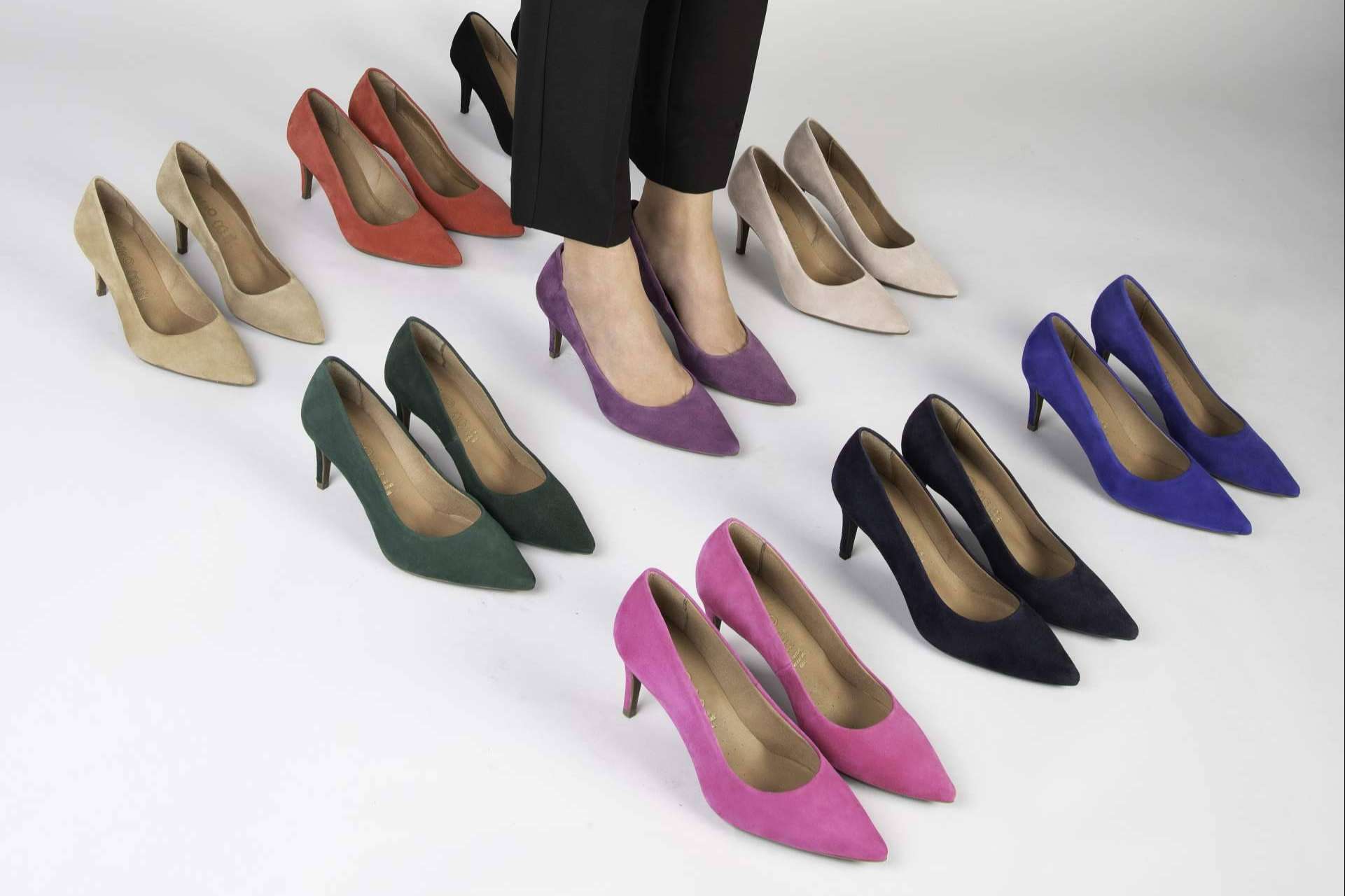 El sexto aniversario de la empresa de zapatos miMaO con envío gratuitos