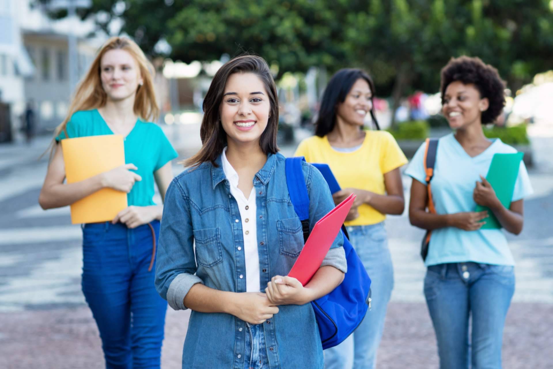 Spanish Blackboard Academy imparte clases online de español