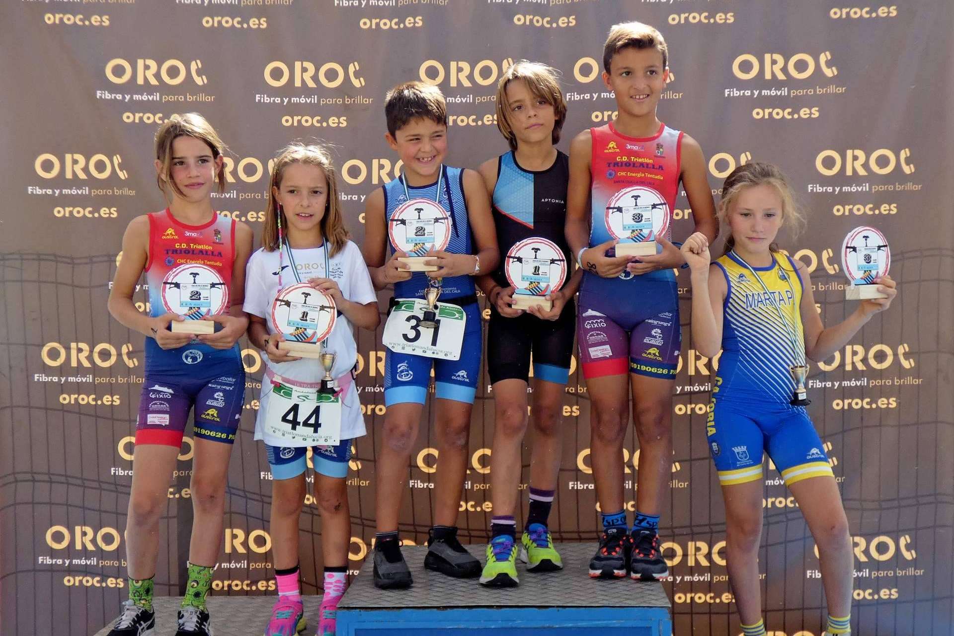 El V Duatlón Cros de Menores Santa Olalla del Cala que inaugura la IV Copa de Andalucía de Duatlón Cros de Menores, patrocinado por OROC