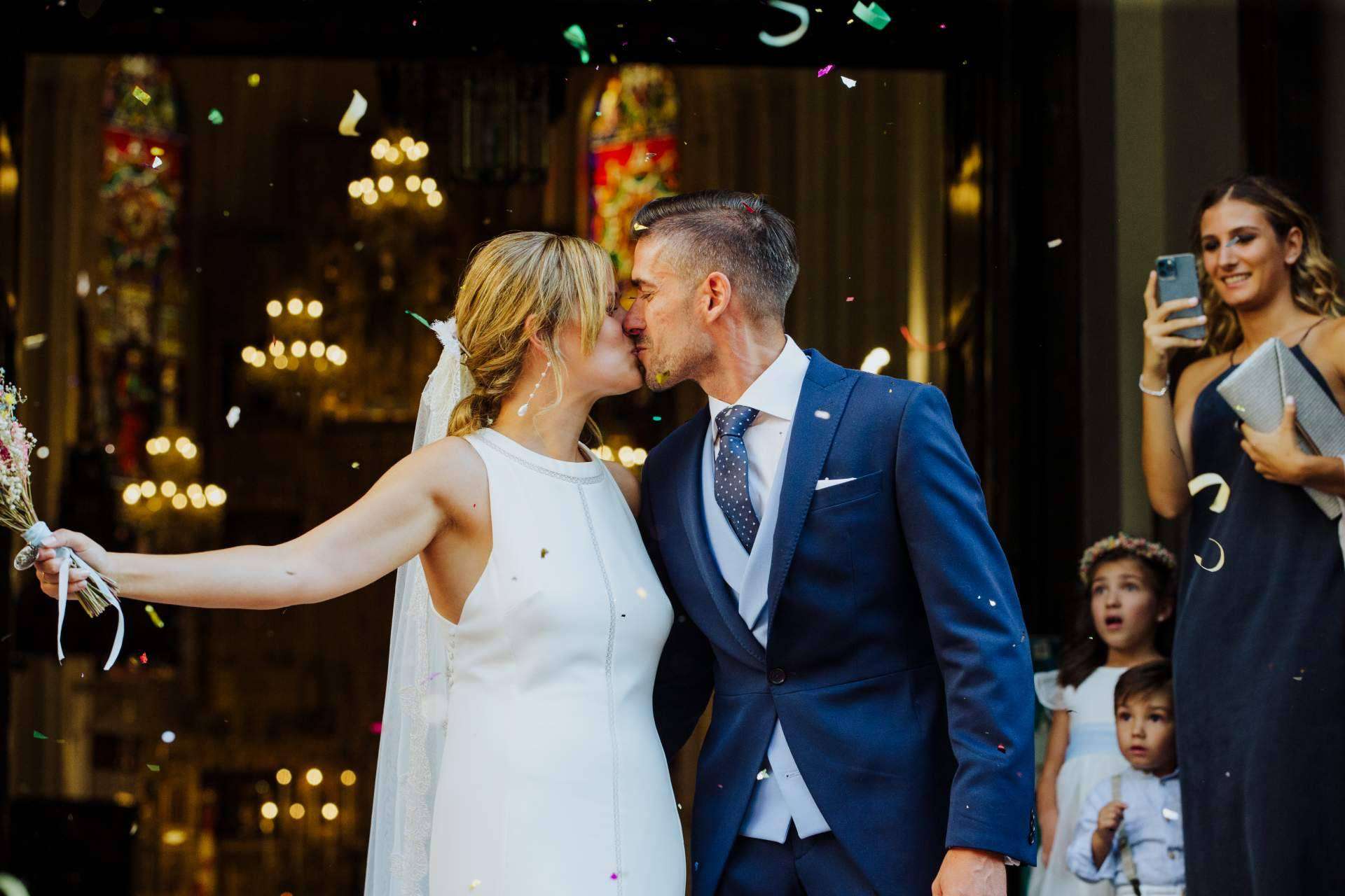 ¿Cuáles son los principales aspectos a tener en cuenta al elegir el mejor fotógrafo para una boda? Nicoleta Lupu Agency