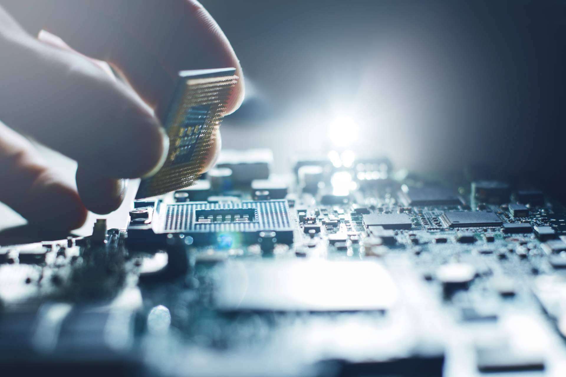 Tancra Systems ofrece reparación y mantenimiento informático a domicilio en Barcelona