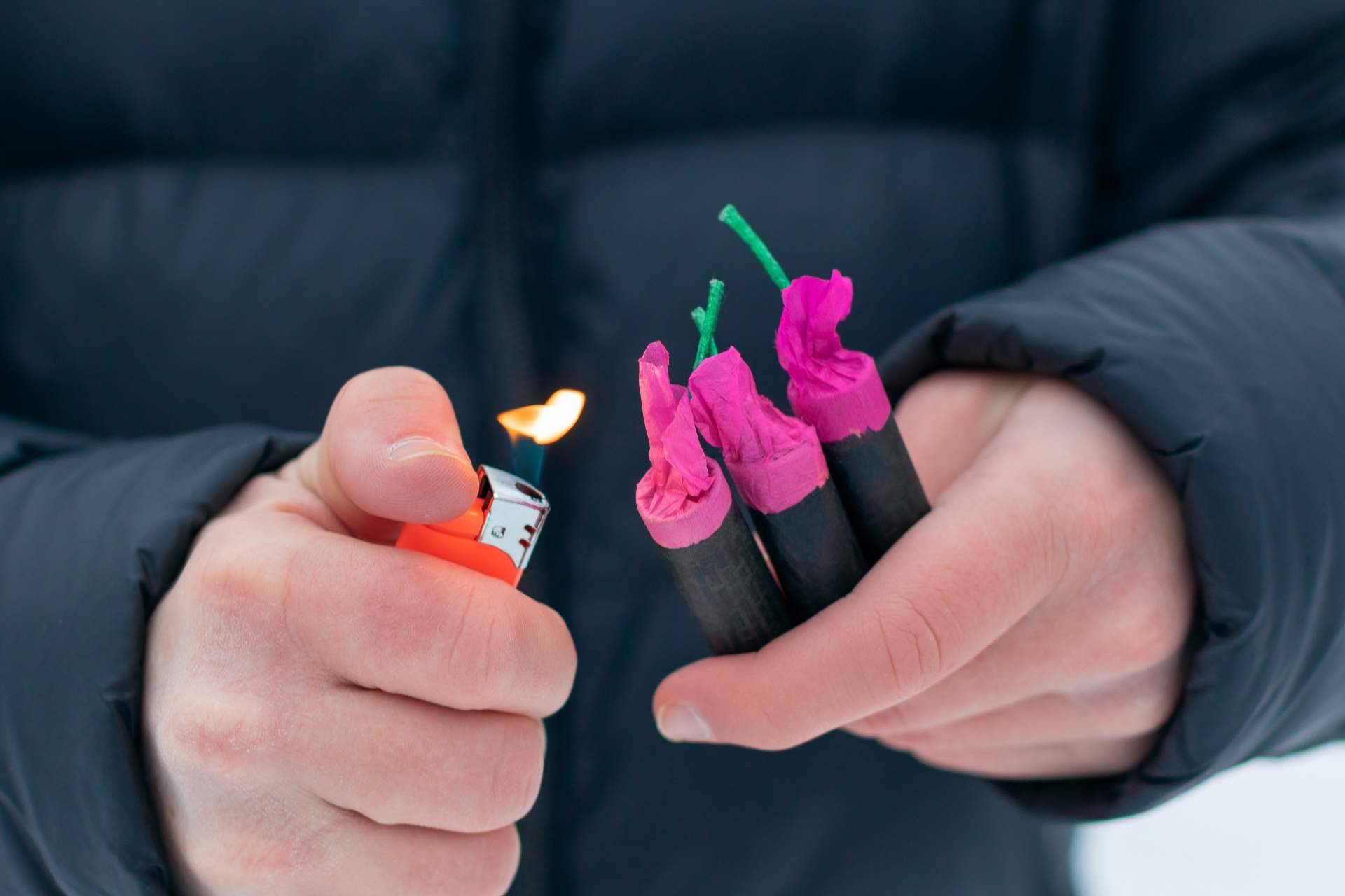 Amplia gama de petardos y fuegos artificiales en las ofertas en pirotecnia de Petardos AM