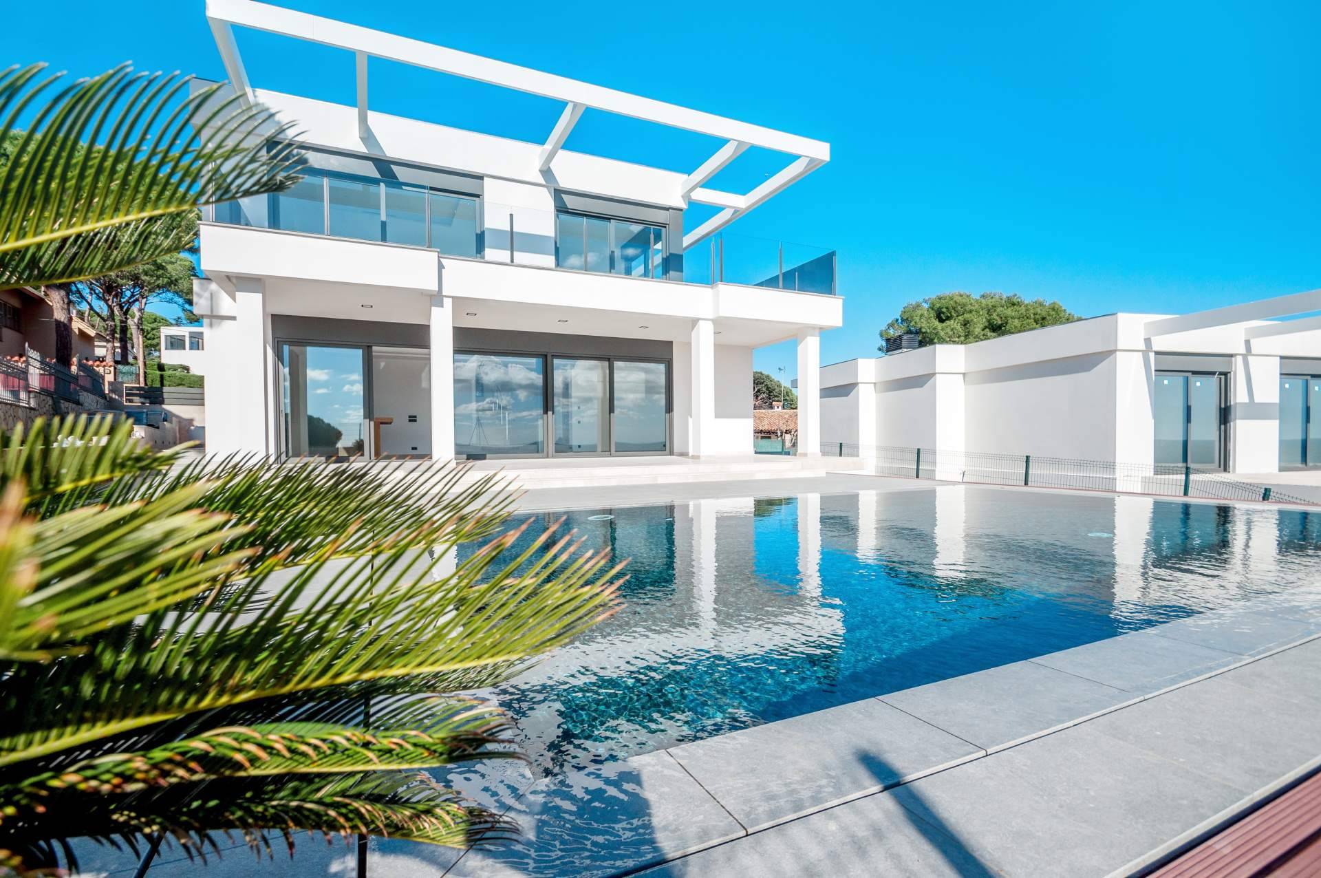 Newbery Real Estate Inmobiliaria tiene un acuerdo con varias entidades bancarias para la comercialización de más de 20.000 inmuebles en la provincia de Málaga