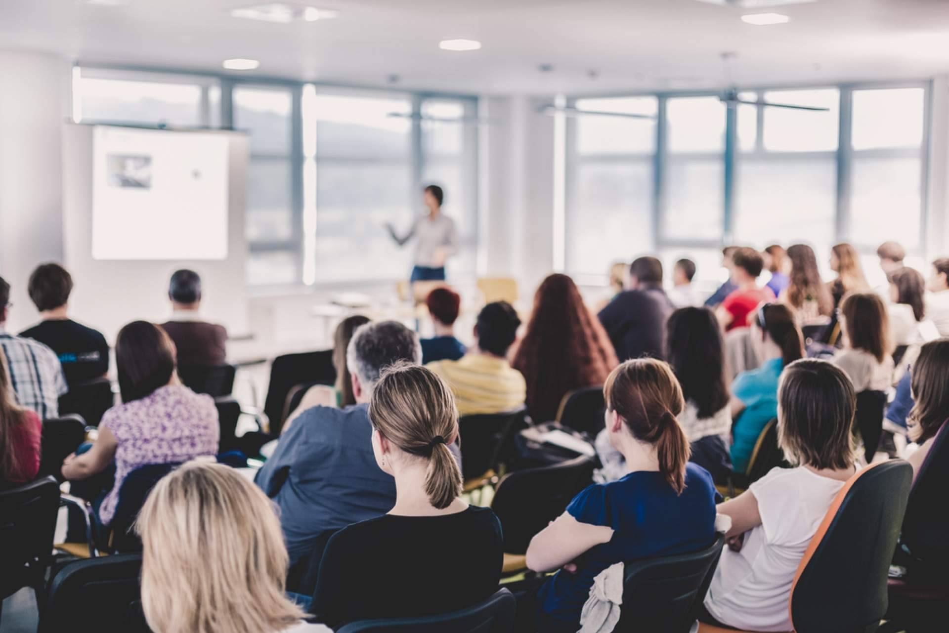 IM Digital Business School dispone de un Máster en Comunicación Digital