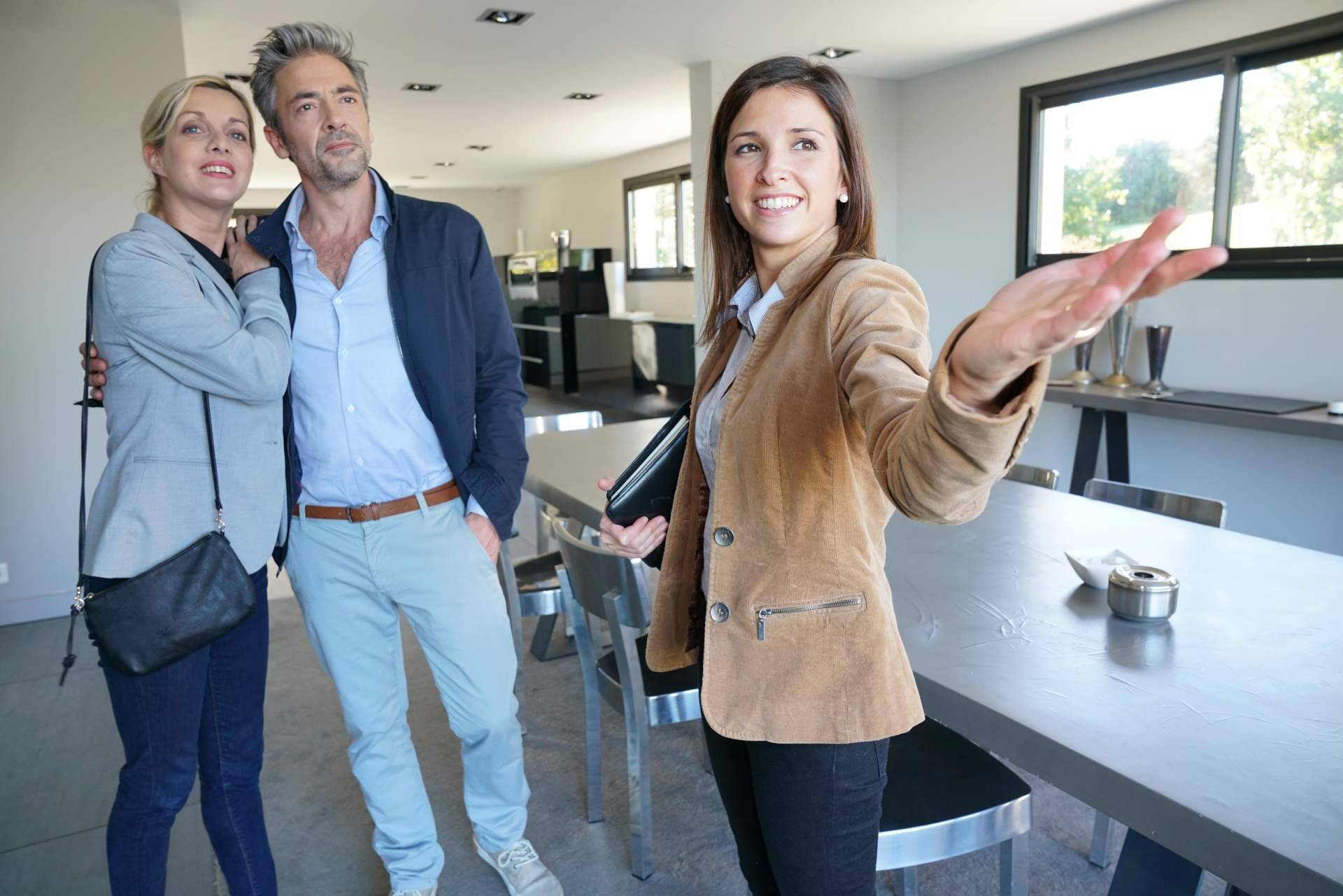 Los agentes inmobiliarios de M&L Consulting
