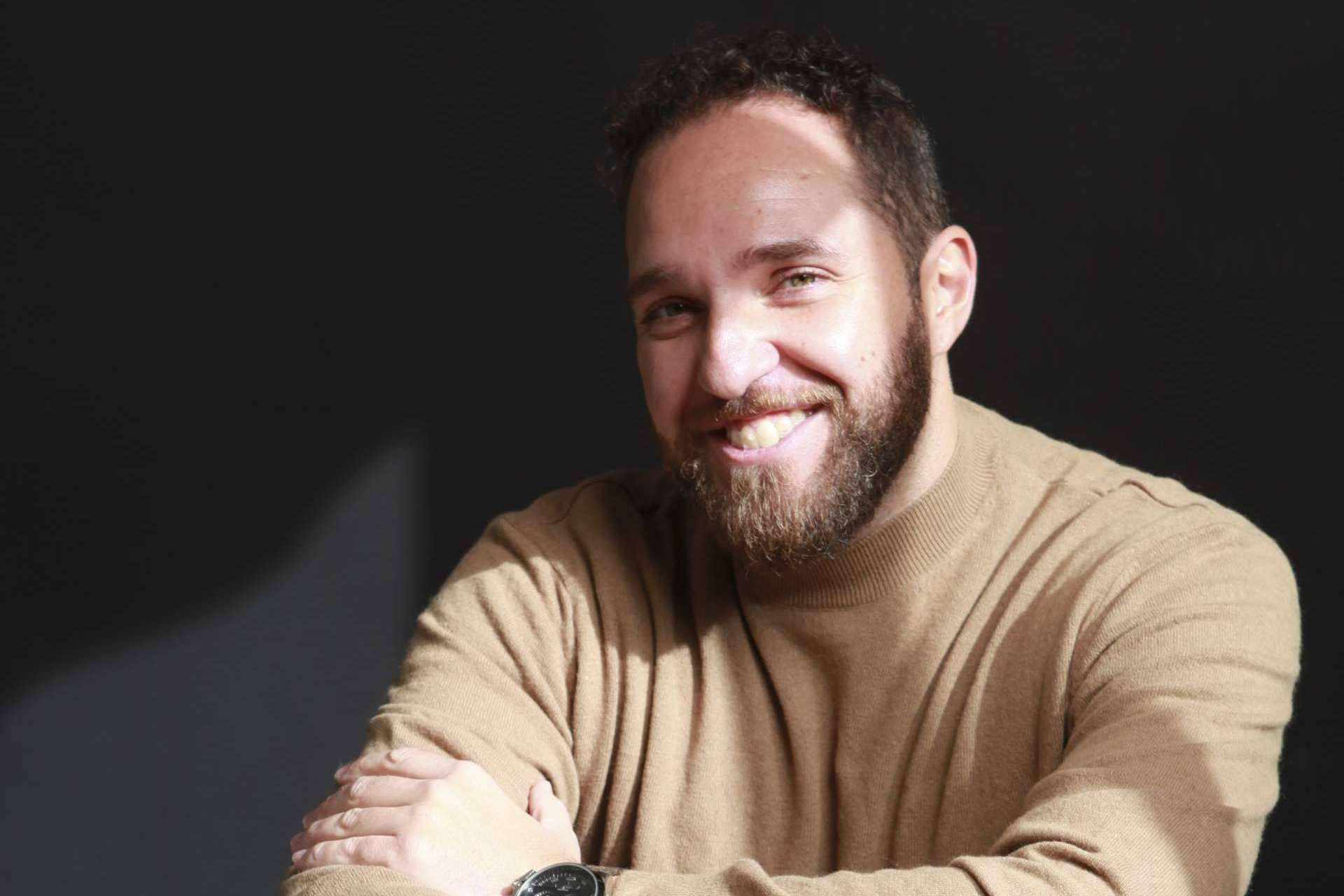 El profesor Mikel Rufián, destacado en C1b3rWall Academy de Policía Nacional