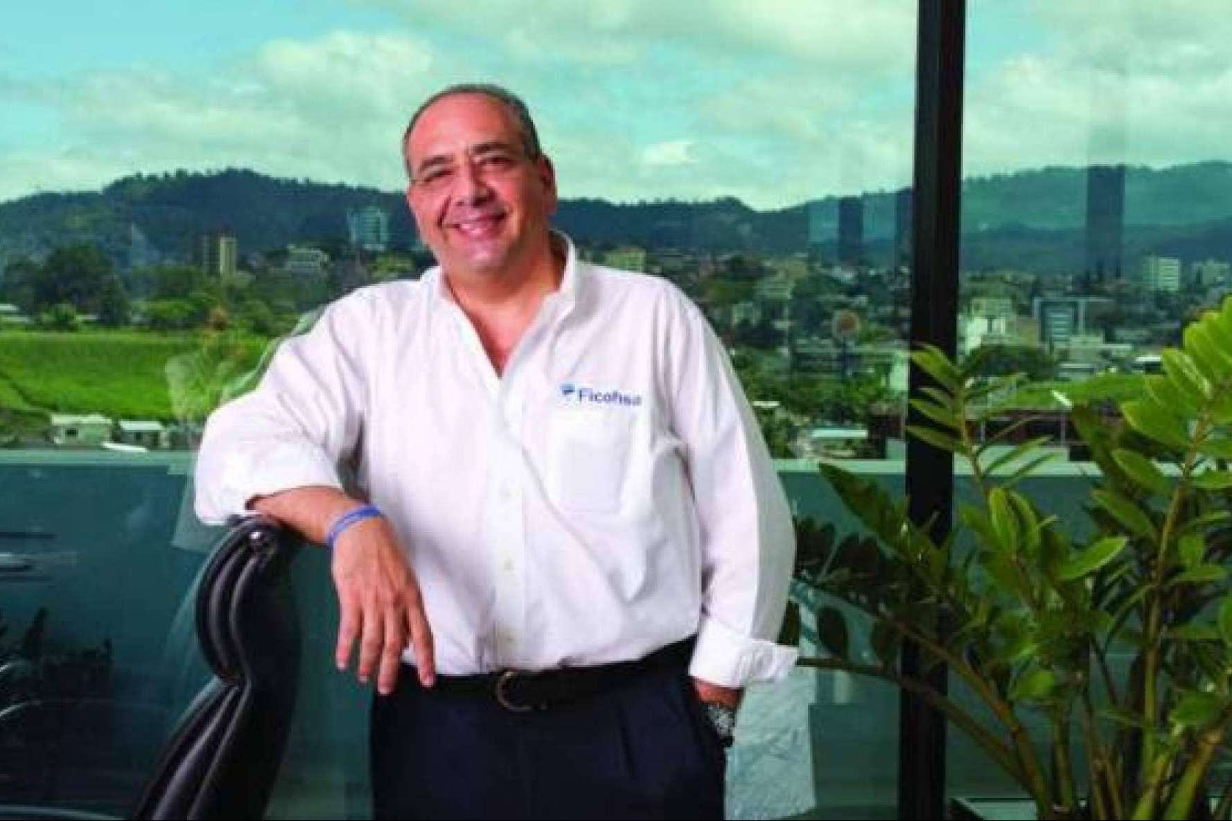 Camilo Atala Faraj y su compromiso con la responsabilidad social en Honduras