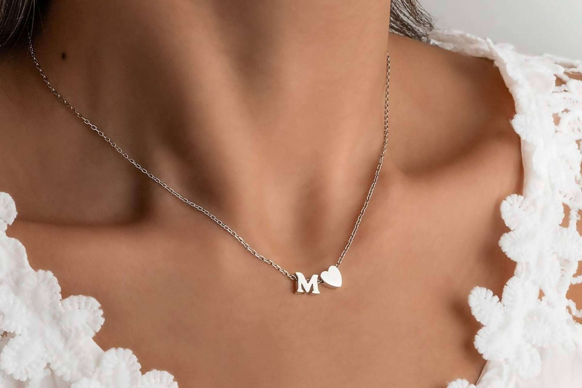 Joyas como regalo para celebrar el amor en San Valentín, en la firma Le Petite Marie