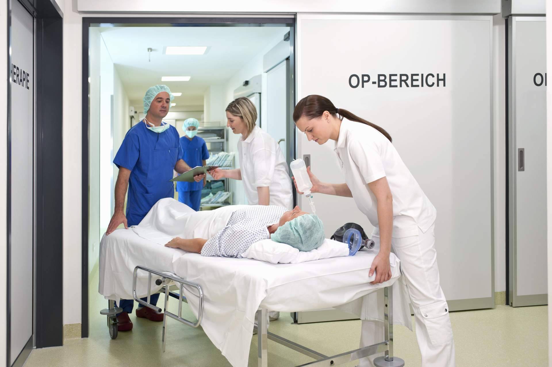 Oposiciones al Servicio Andaluz de Salud de la mano de Oposiciones Prepara