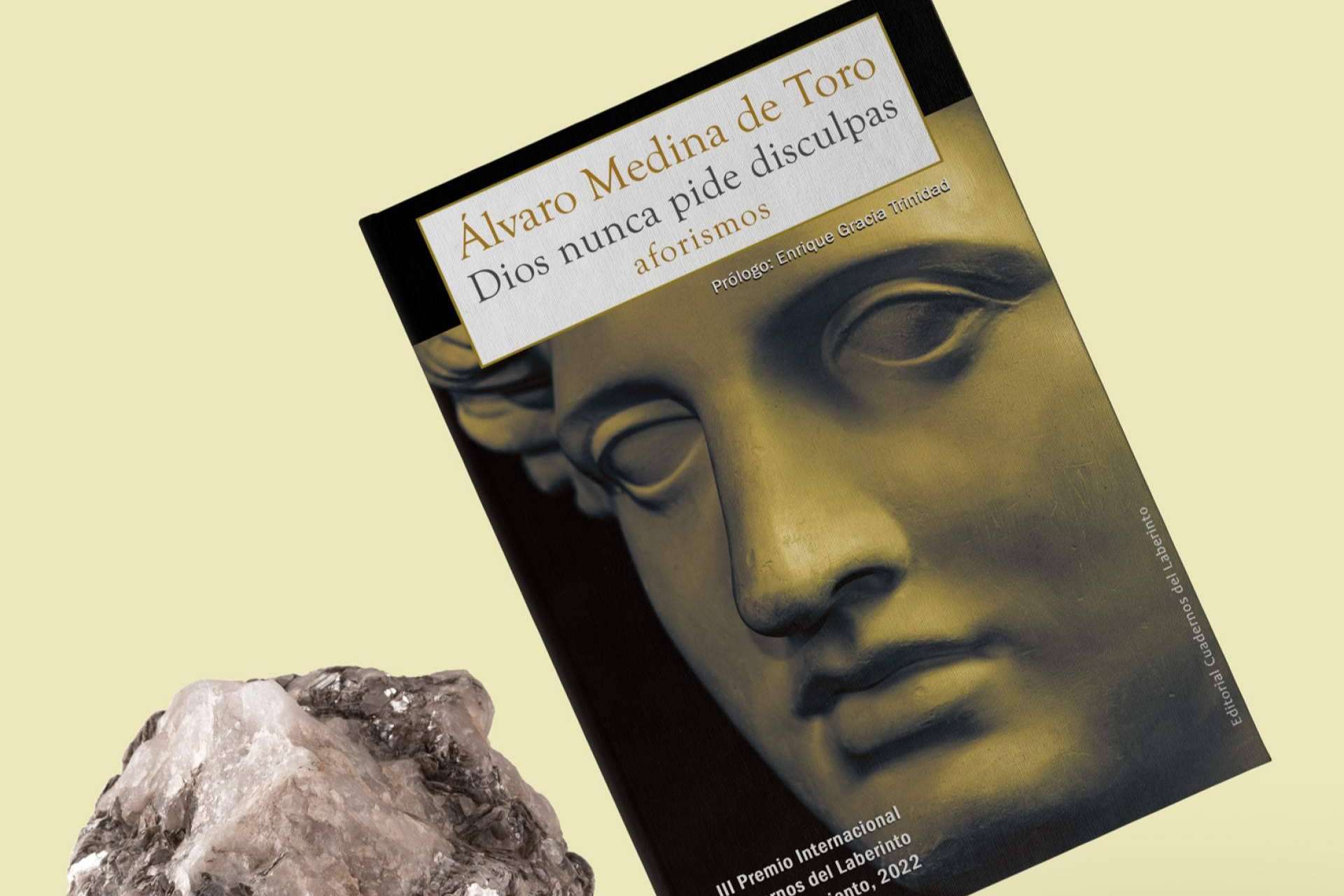 'Dios nunca pide disculpas', de Álvaro Medina de Toro, llega a las librerías de toda España