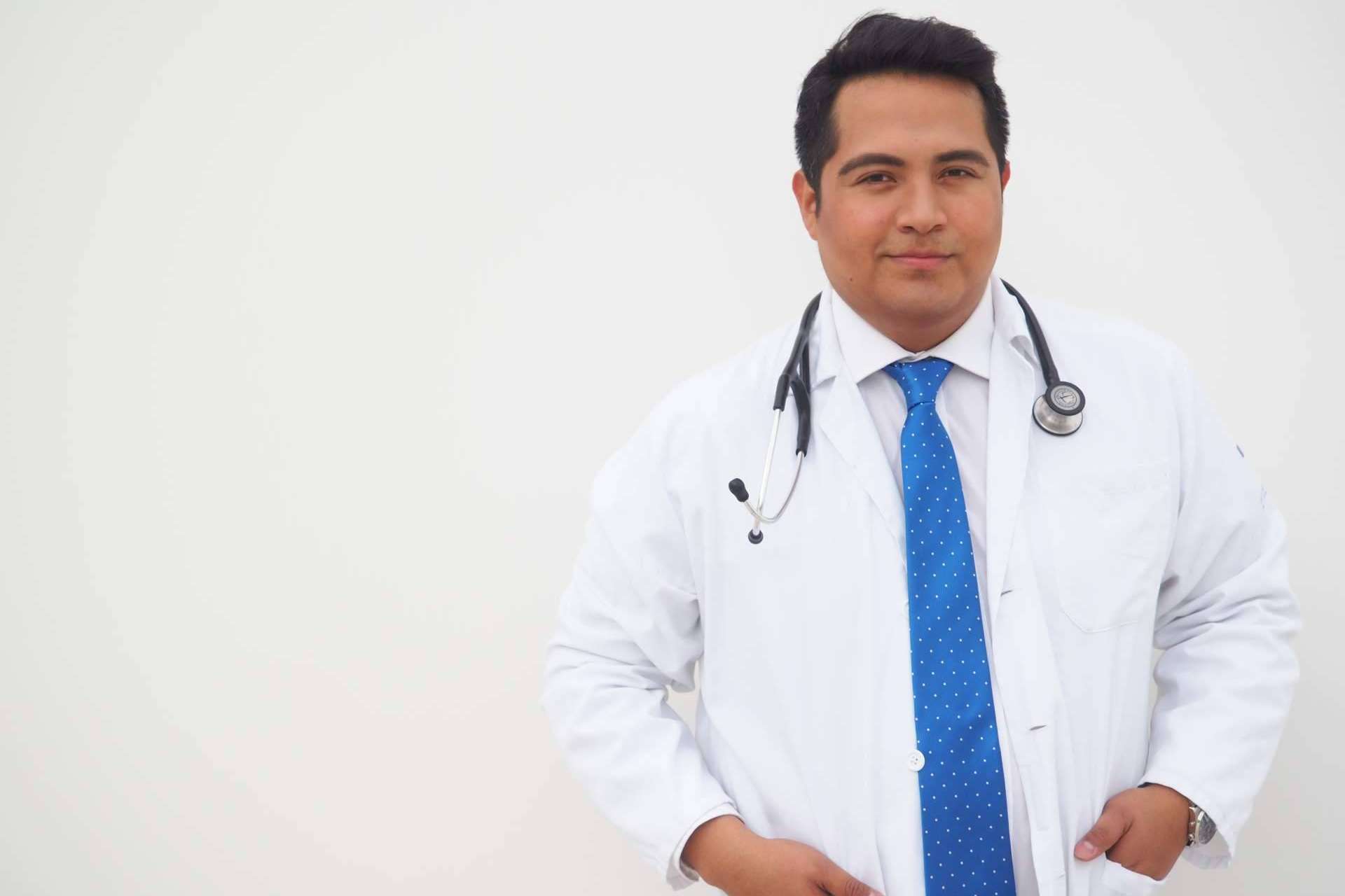 Dr. Espinosa Custodio, el primer médico en España en entrar en la IAHRS