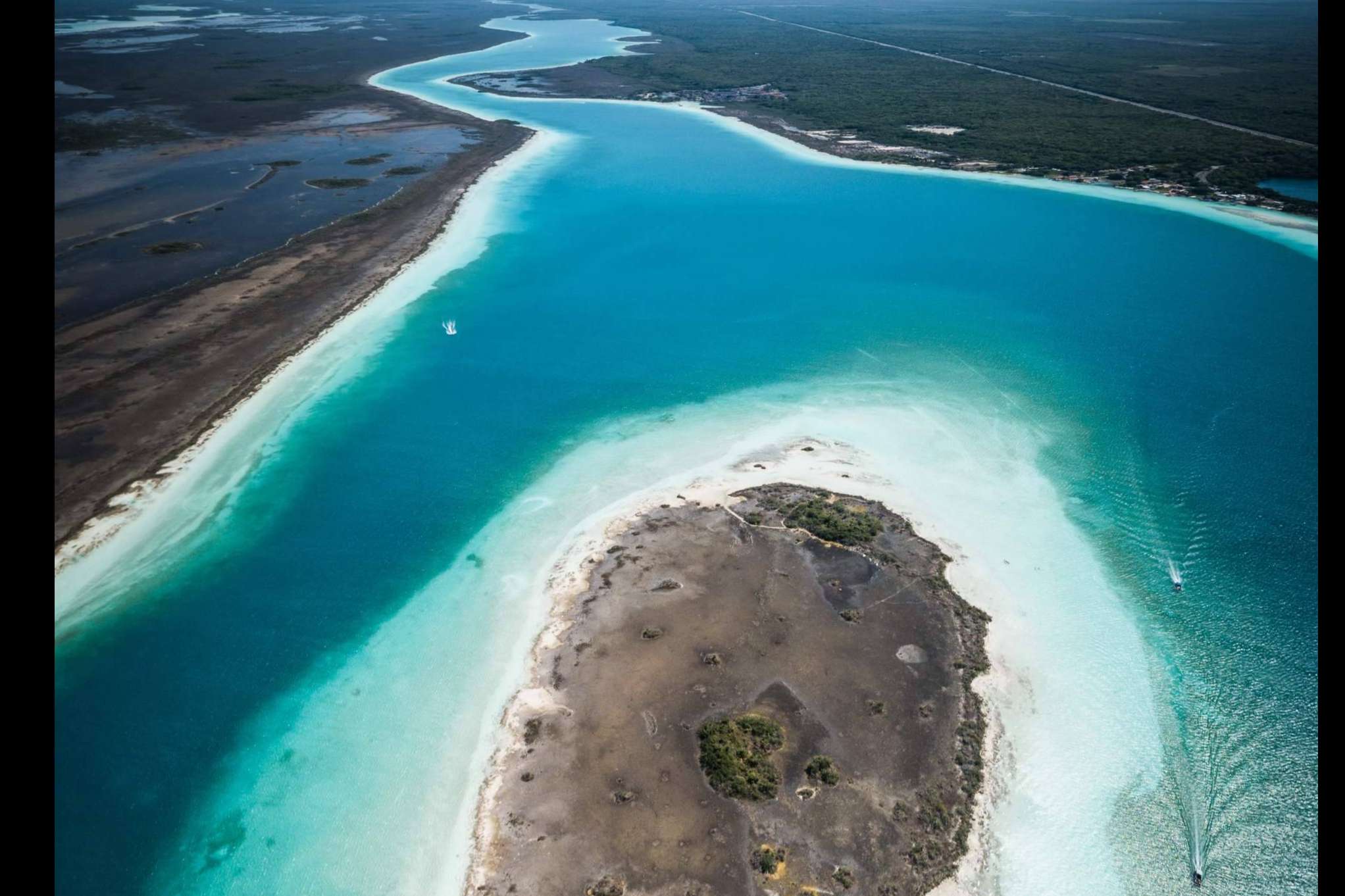 La Expedición Yucatán es la propuesta que presenta Tierras Mayas para descubrir el mundo maya selvático en 13 días