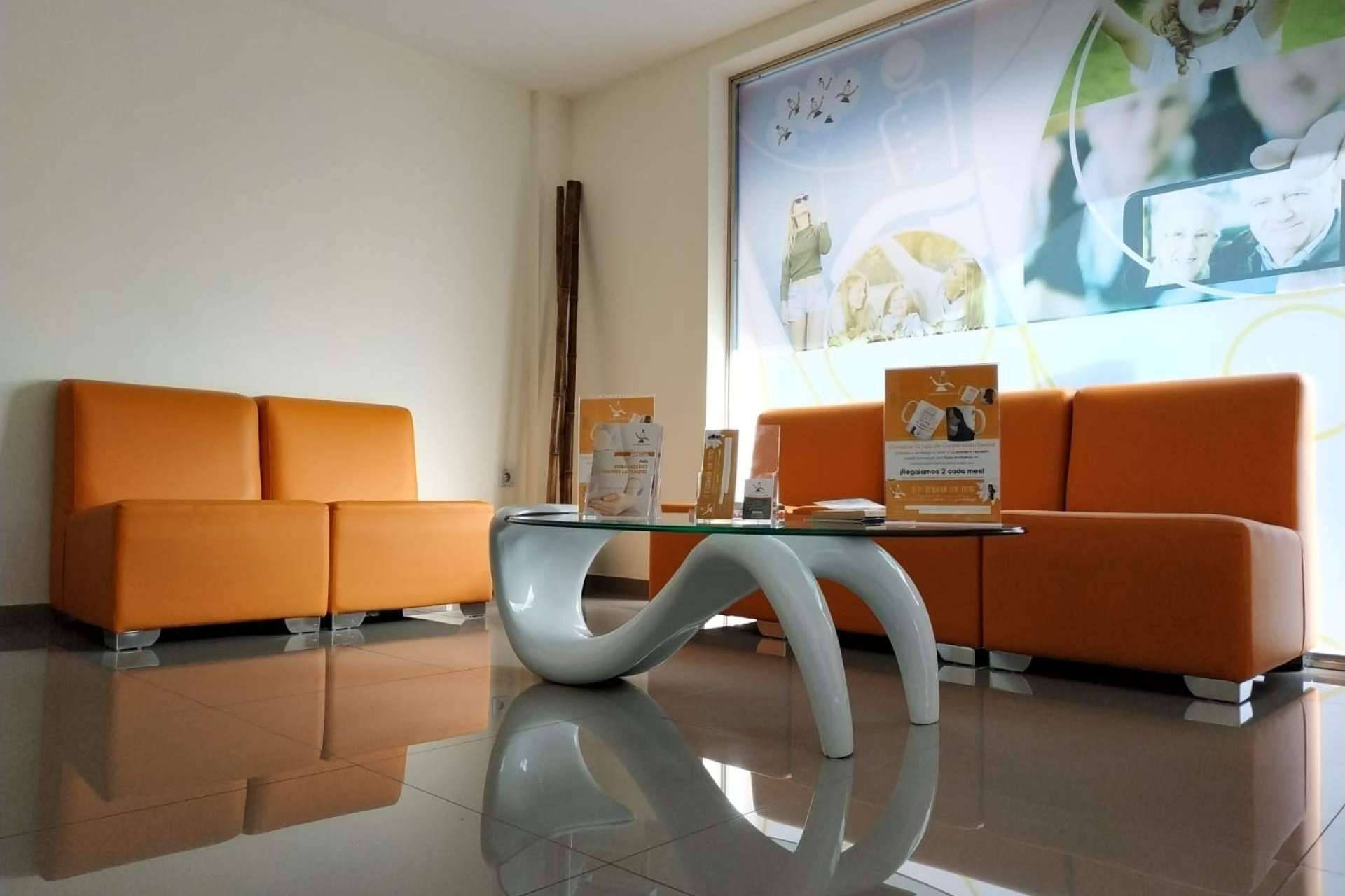 El dentista Córdoba Corporación Dental que ofrece revisiones dentales anuales