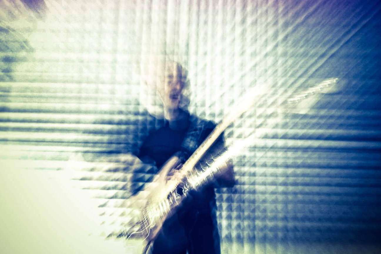 El compositor Eddie Lover vuelve a los escenarios