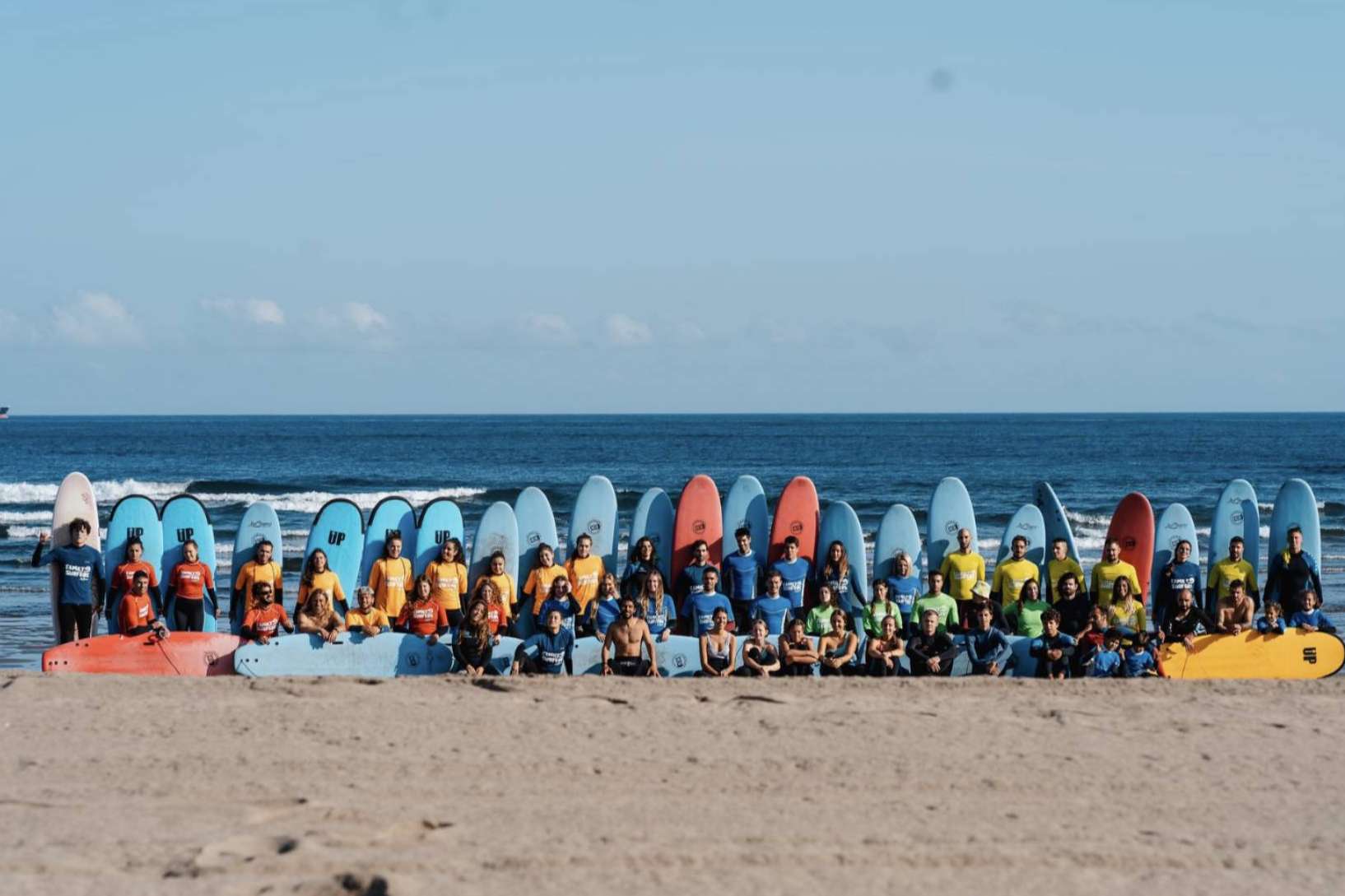 Vuelve el surf en Semana Santa a Family Surfers - Surfcamp Las Dunas