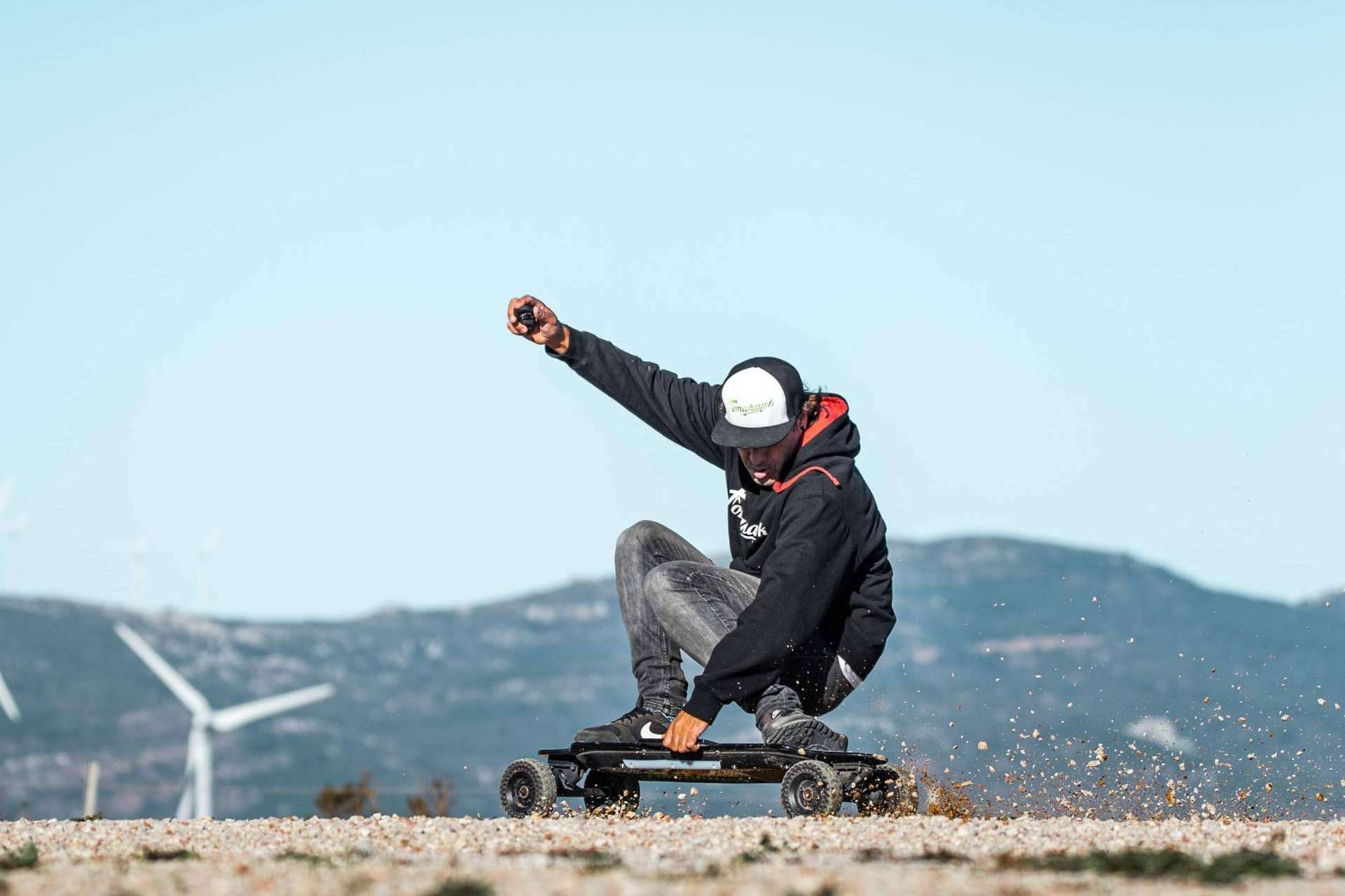 Skateboards todoterreno que se adaptan a todas las superficies en Tomahawk Skateboard