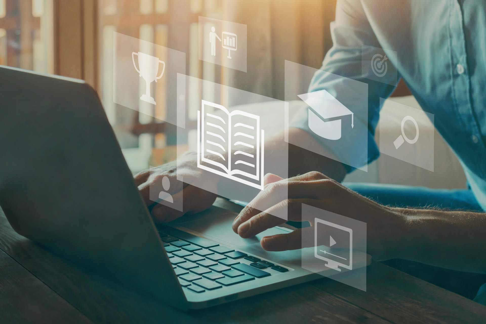 Plataformas Moodle de formación personalizadas con Informática Sevilla