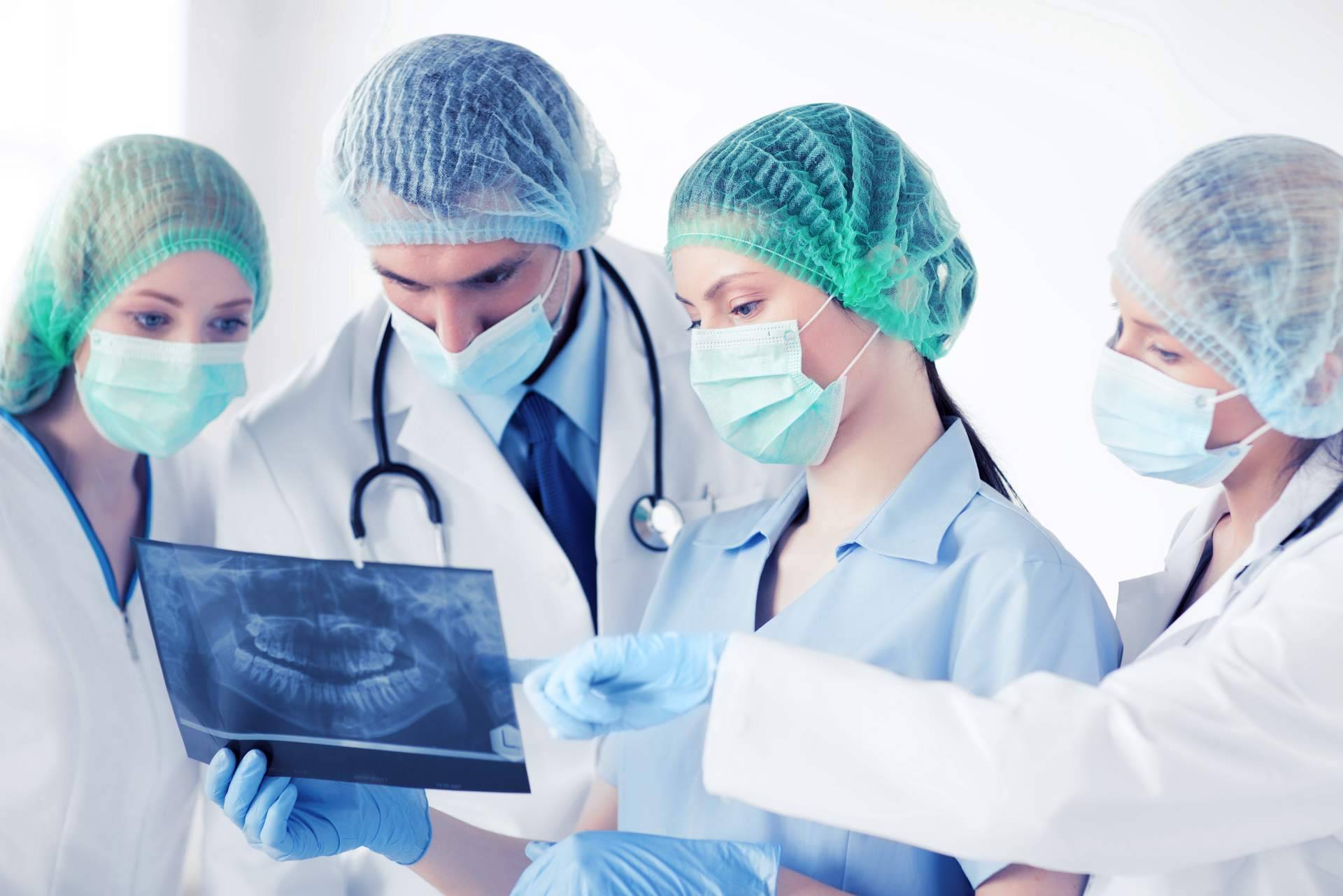 La Clínica Dental ResidentLive realiza el tratamiento de ortodoncia invisible
