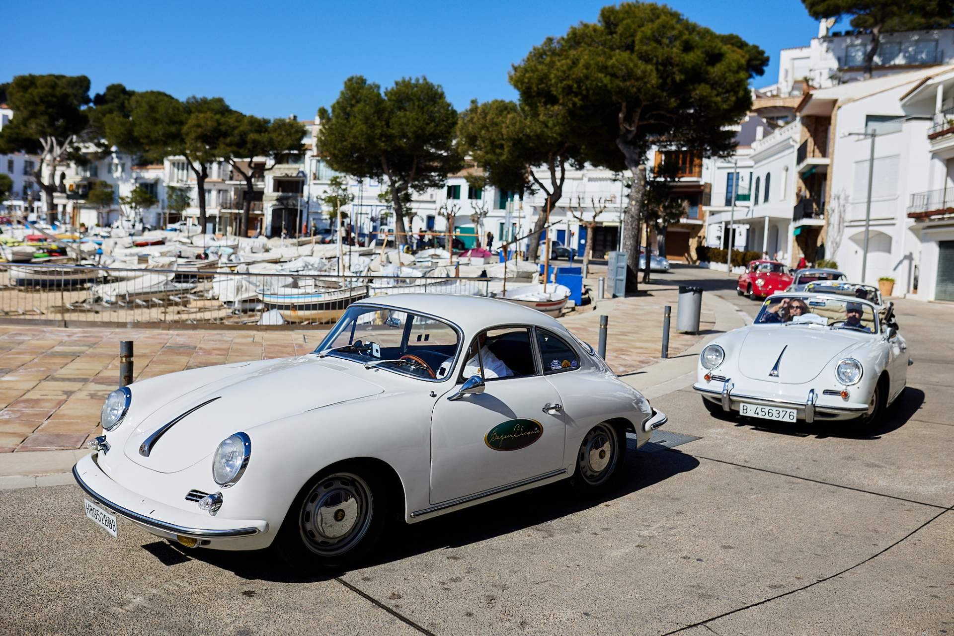 La ruta Porsche Girona reúne a más de 30 coches clásicos