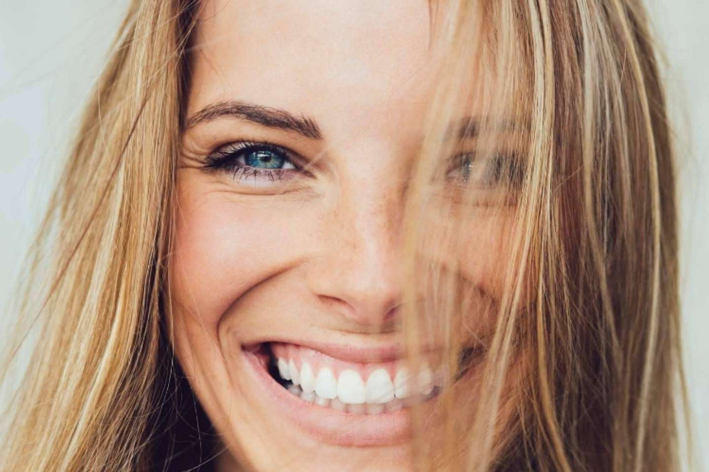 Clínica Dental Ruiz de Gopegui ofrece un tratamiento para la sonrisa gingival