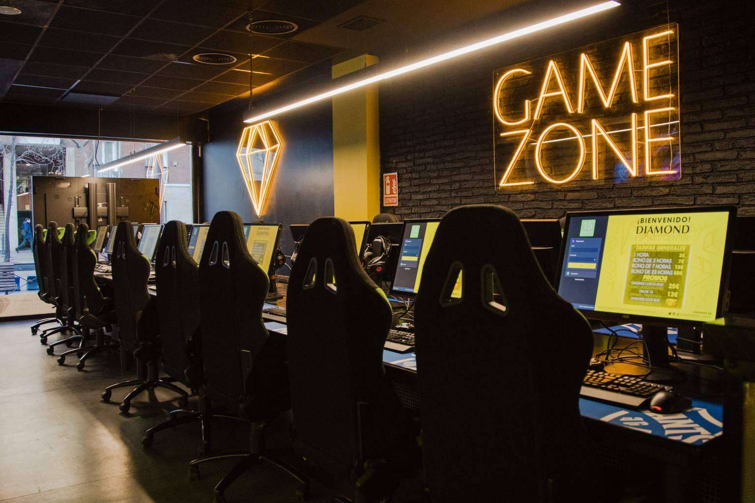 Propuestas lúdicas y profesionales en los nuevos centros de Esports de Diamond Esports Center